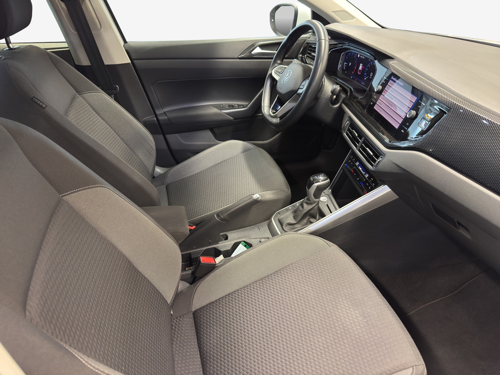 VW Taigo 1.0 TSI Life DSG-image-14