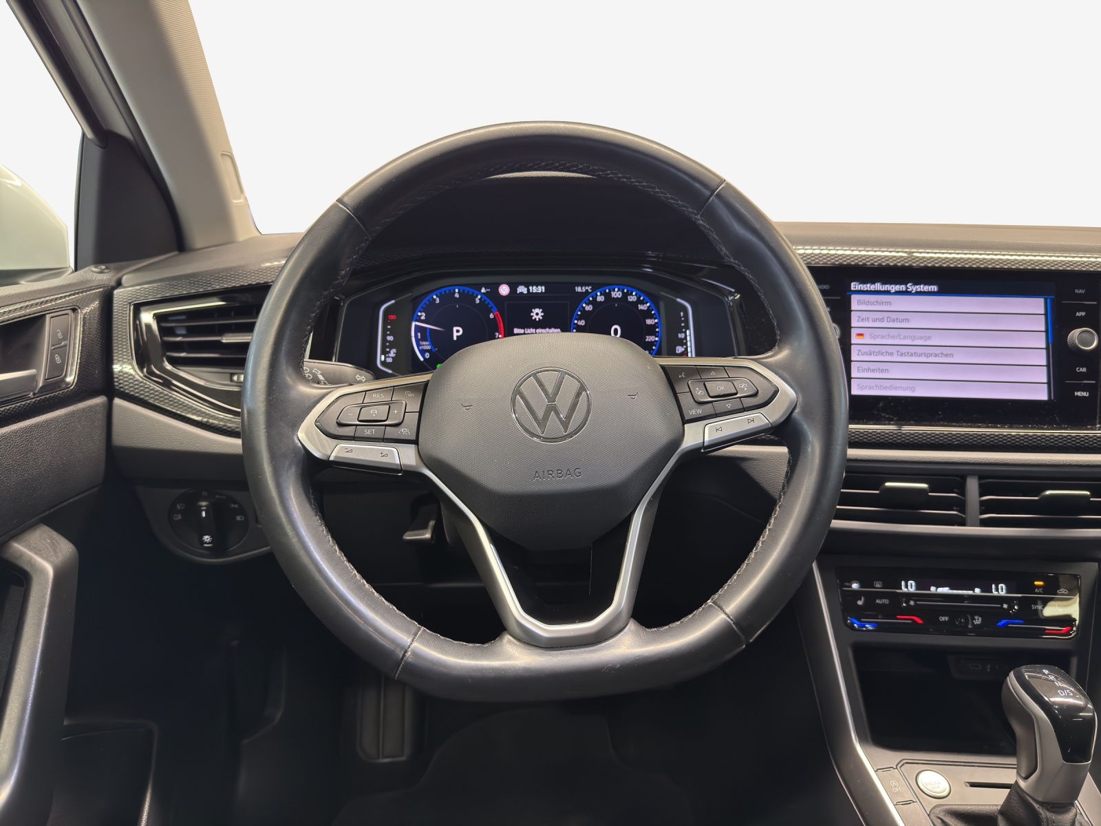 VW Taigo 1.0 TSI Life DSG-image-9