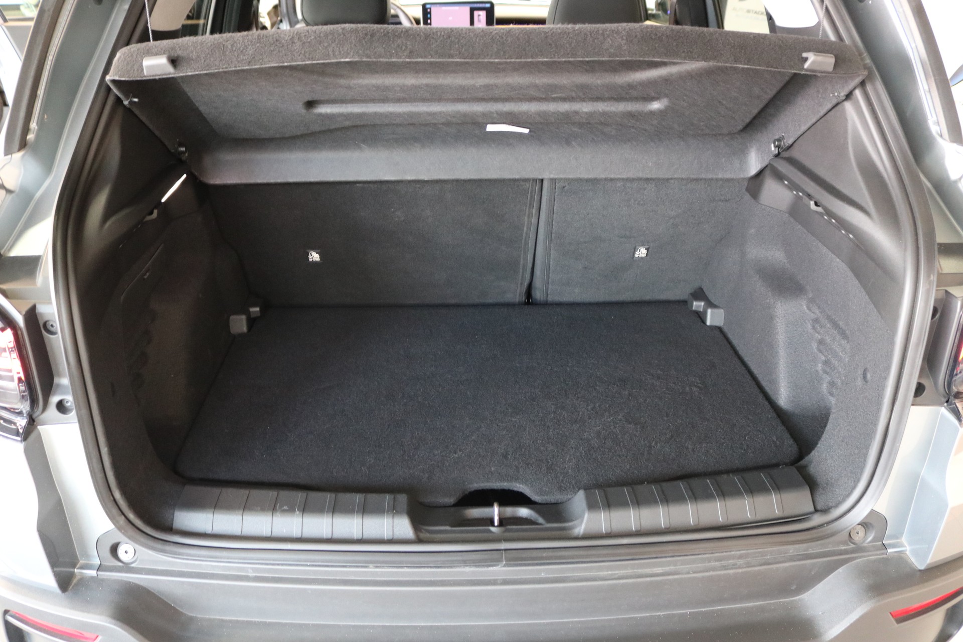 JEEP Avenger 54kWh Summit-image-40