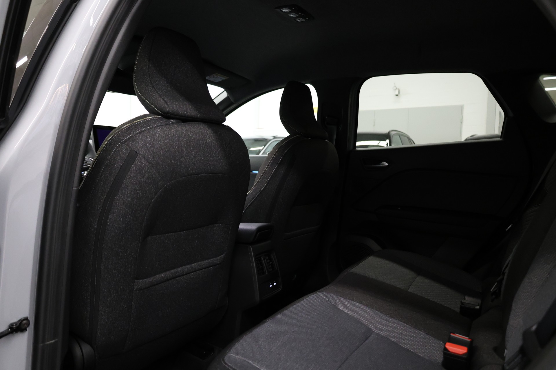 RENAULT Captur 1.8 E-Tech techno-image-17