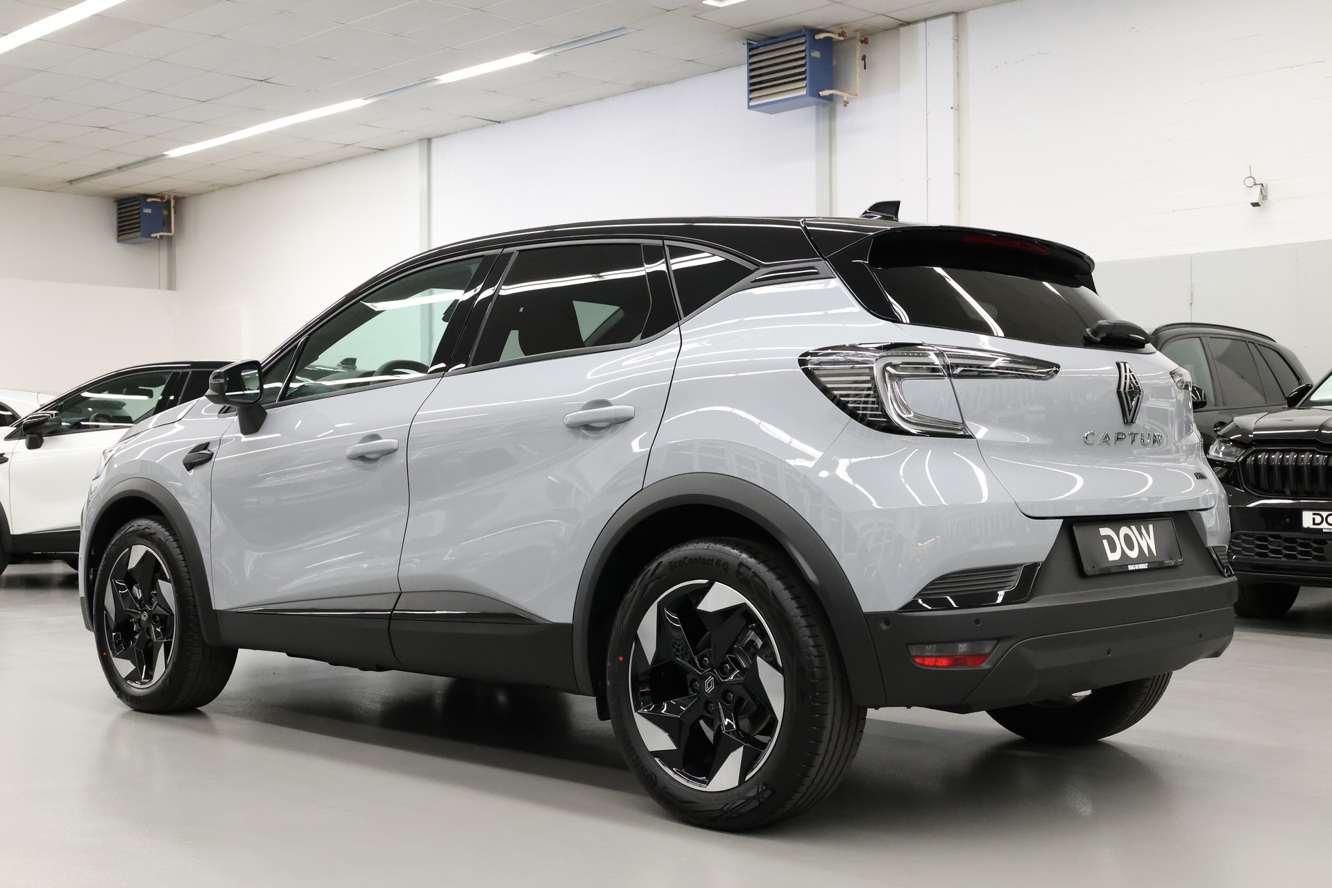 RENAULT Captur 1.8 E-Tech techno-image-5