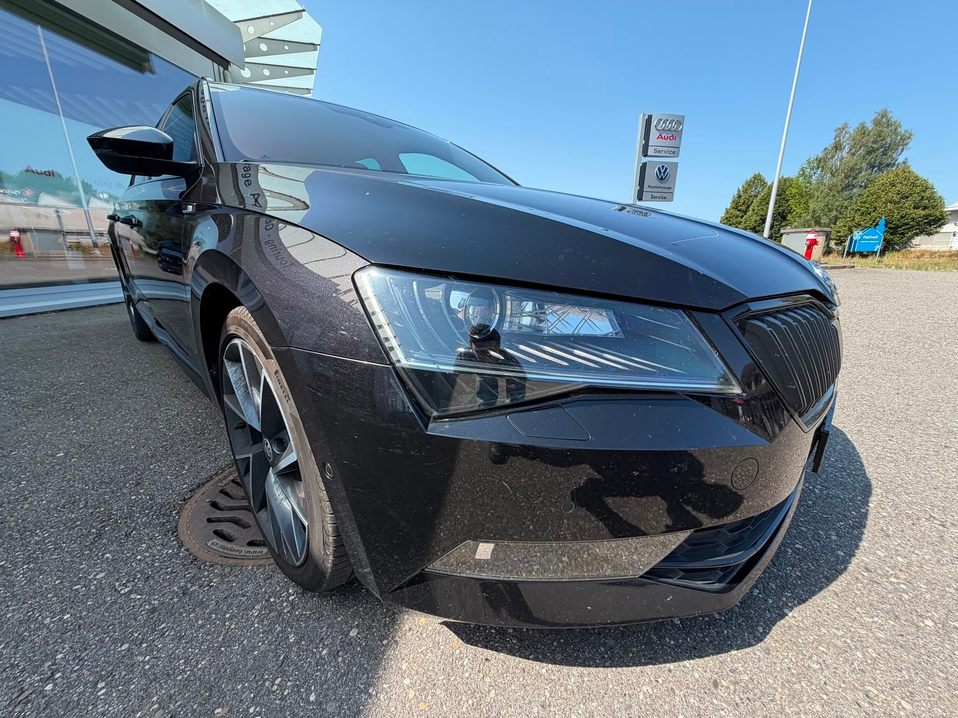SKODA Superb Combi 2.0 TDi SportLine+ 4x4 DSG-image-8