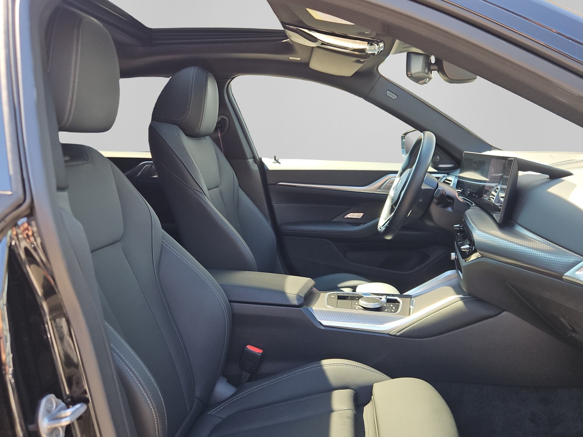 BMW i4 M60 M Sport Pro-image-14