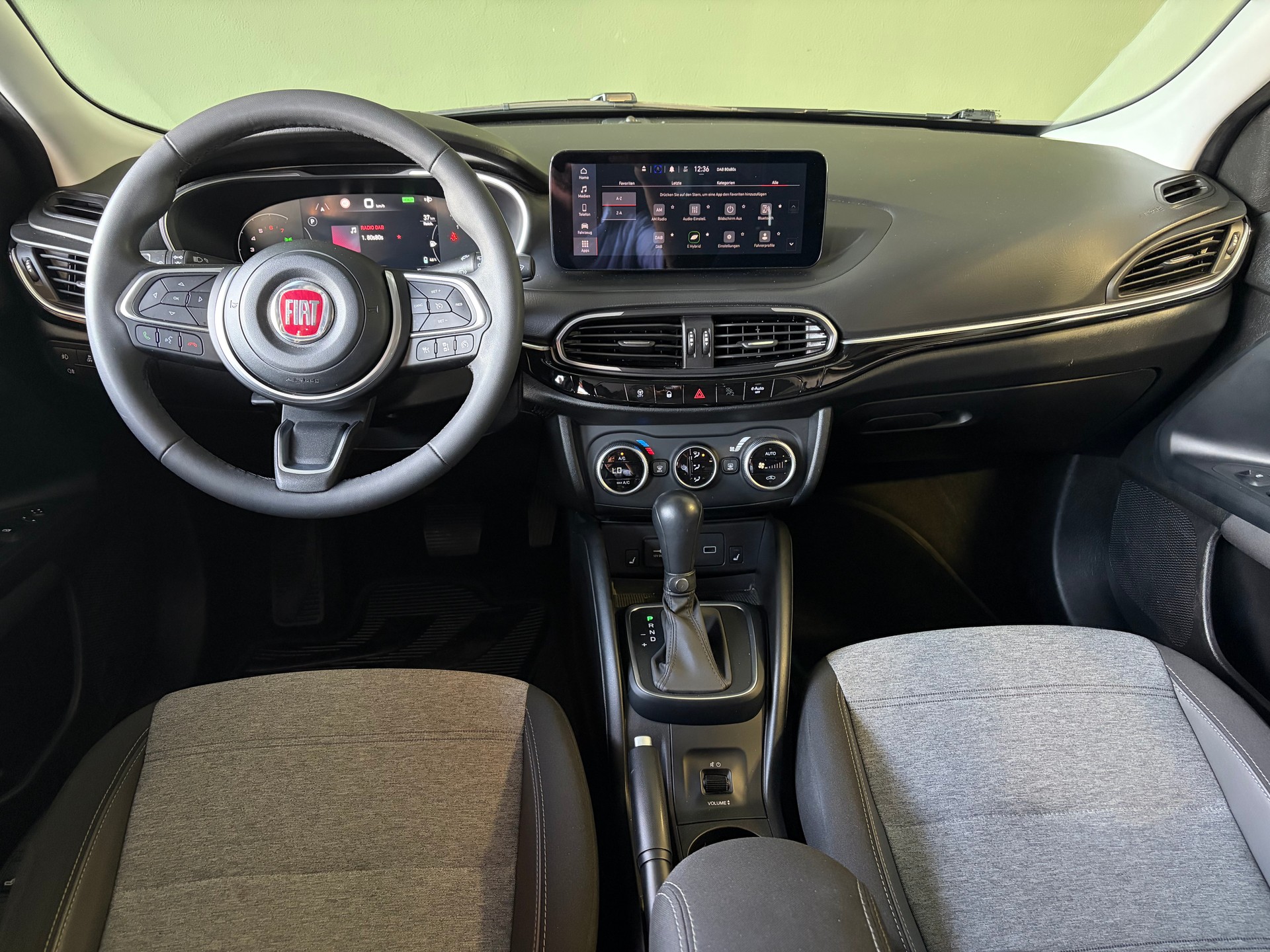 FIAT Tipo 1.5 Hybrid Station Wagon Cross *CH-Fahrzeug*Anhängerkupplung*Ab MFK*-image-7
