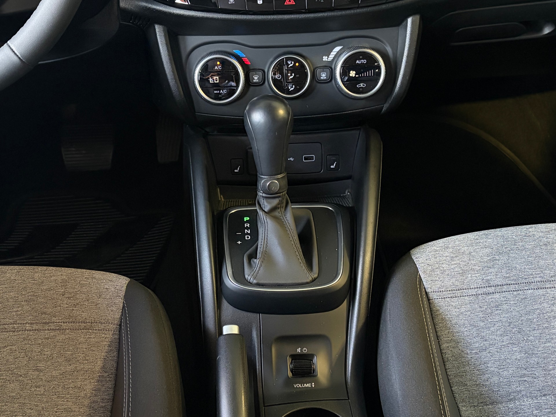 FIAT Tipo 1.5 Hybrid Station Wagon Cross *CH-Fahrzeug*Anhängerkupplung*Ab MFK*-image-17