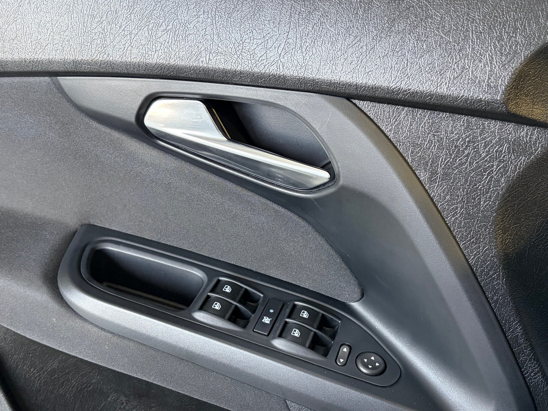 FIAT Tipo 1.5 Hybrid Station Wagon Cross *CH-Fahrzeug*Anhängerkupplung*Ab MFK*-image-12