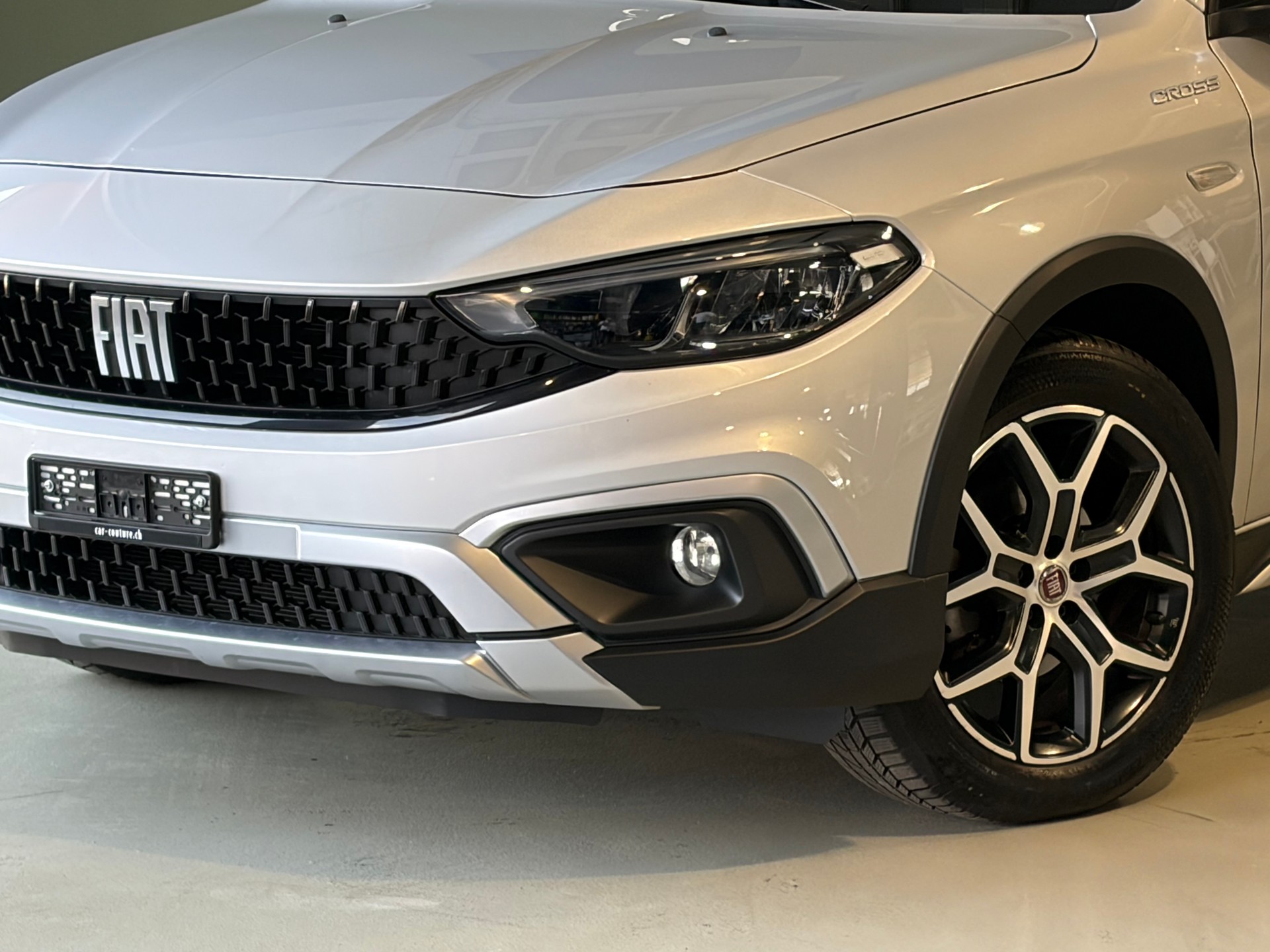 FIAT Tipo 1.5 Hybrid Station Wagon Cross *CH-Fahrzeug*Anhängerkupplung*Ab MFK*-image-2