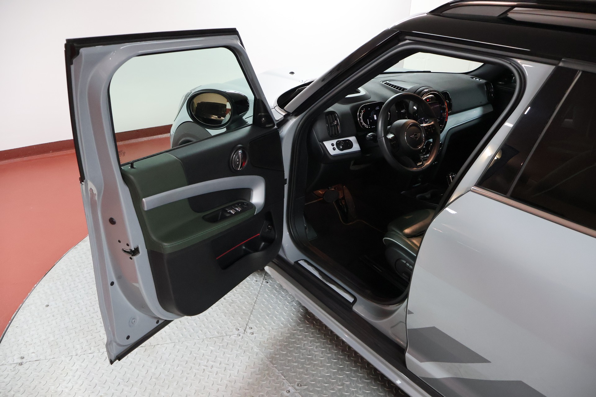 MINI Countryman Cooper S Untamed Edition ALL4 Steptronic-image-4