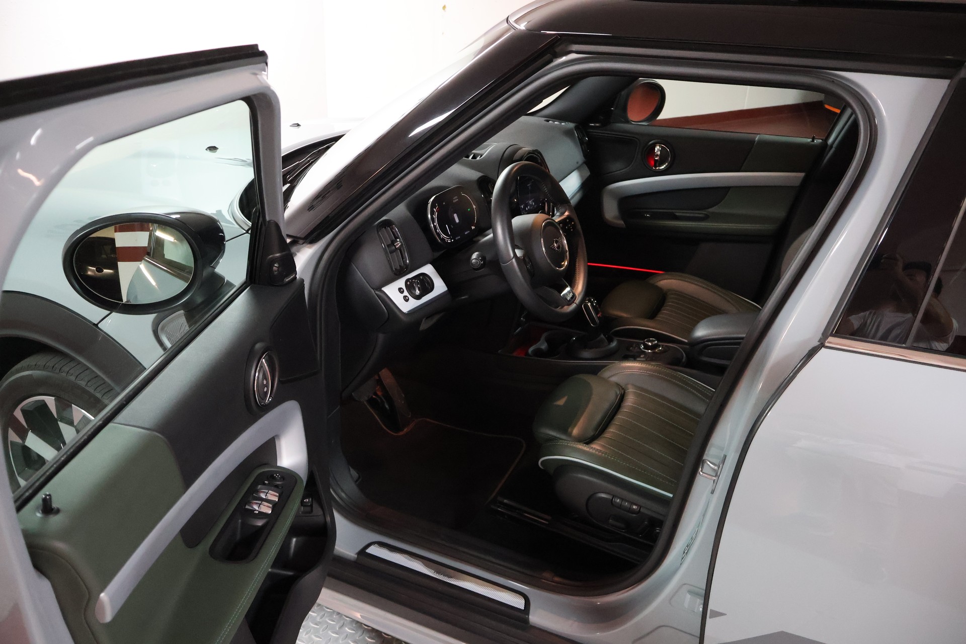 MINI Countryman Cooper S Untamed Edition ALL4 Steptronic-image-6