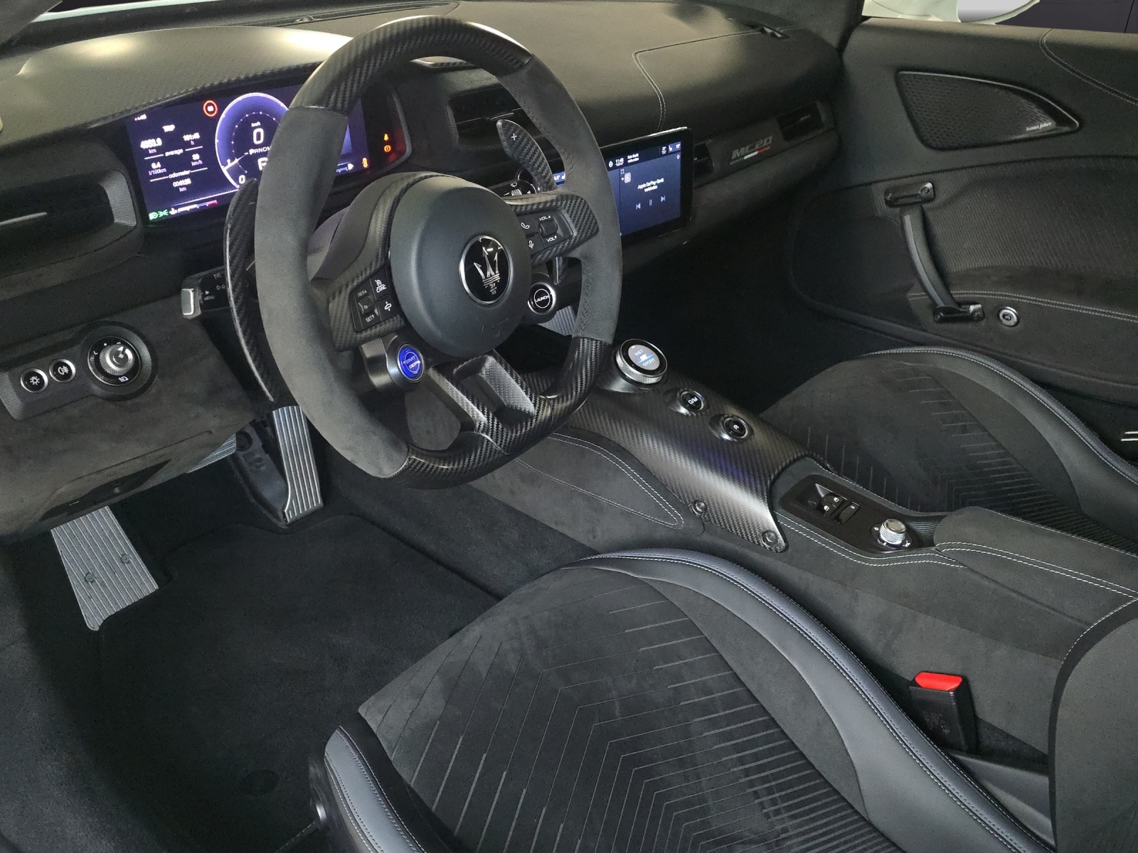 MASERATI MC 20 CH-Fahrzeug-image-9