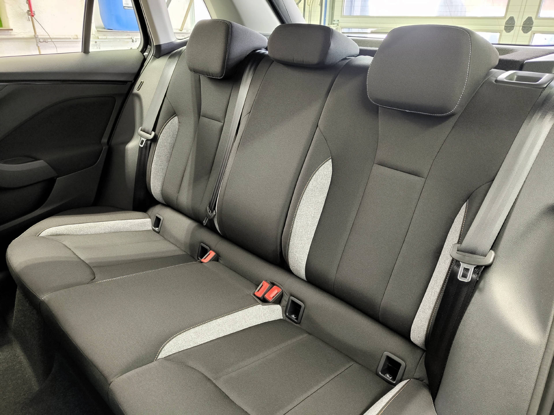 SKODA Kamiq 1.0 TSI Selection DSG-image-6