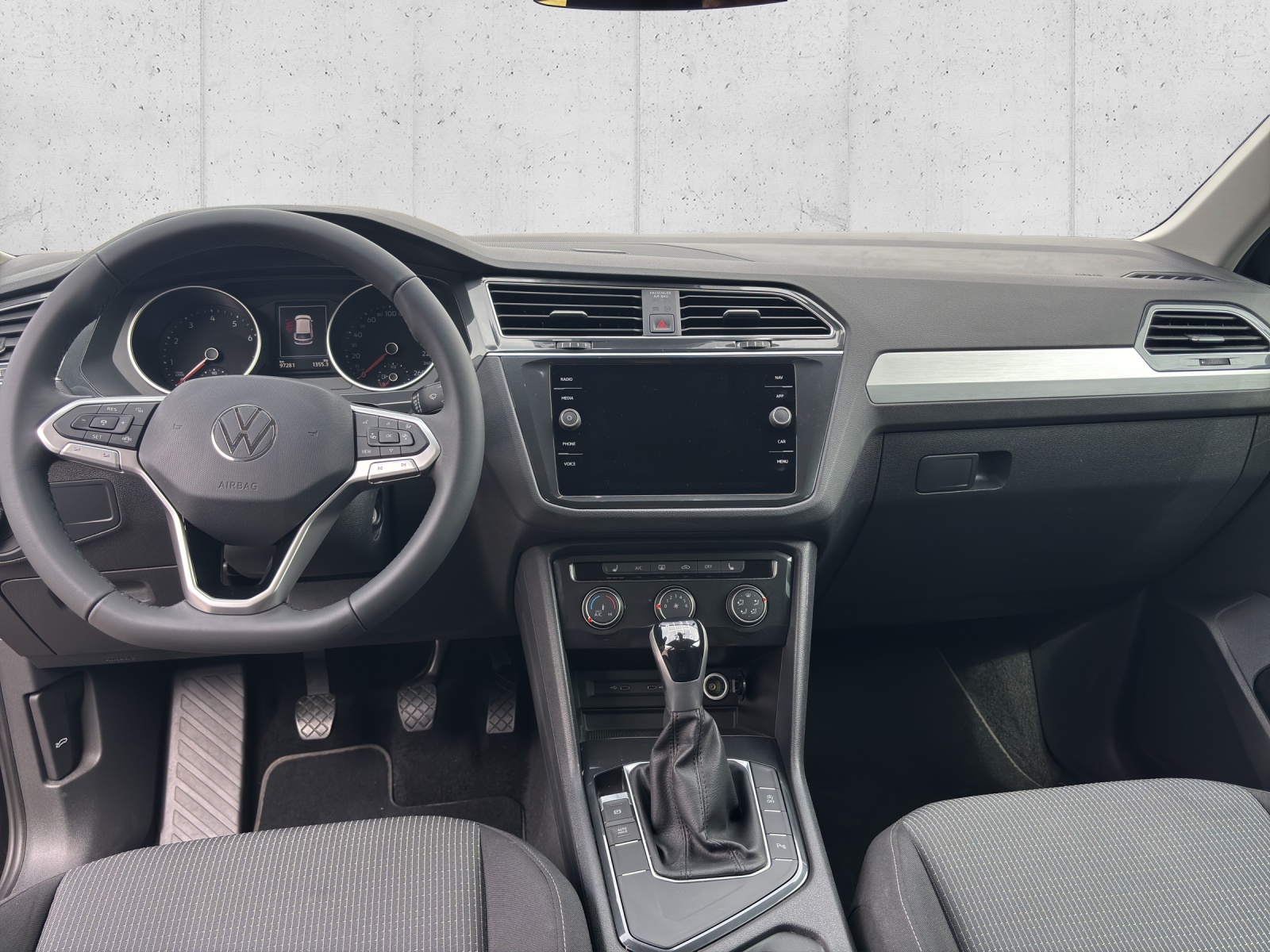 VW Tiguan 1.5TSI Evo Starter-image-12