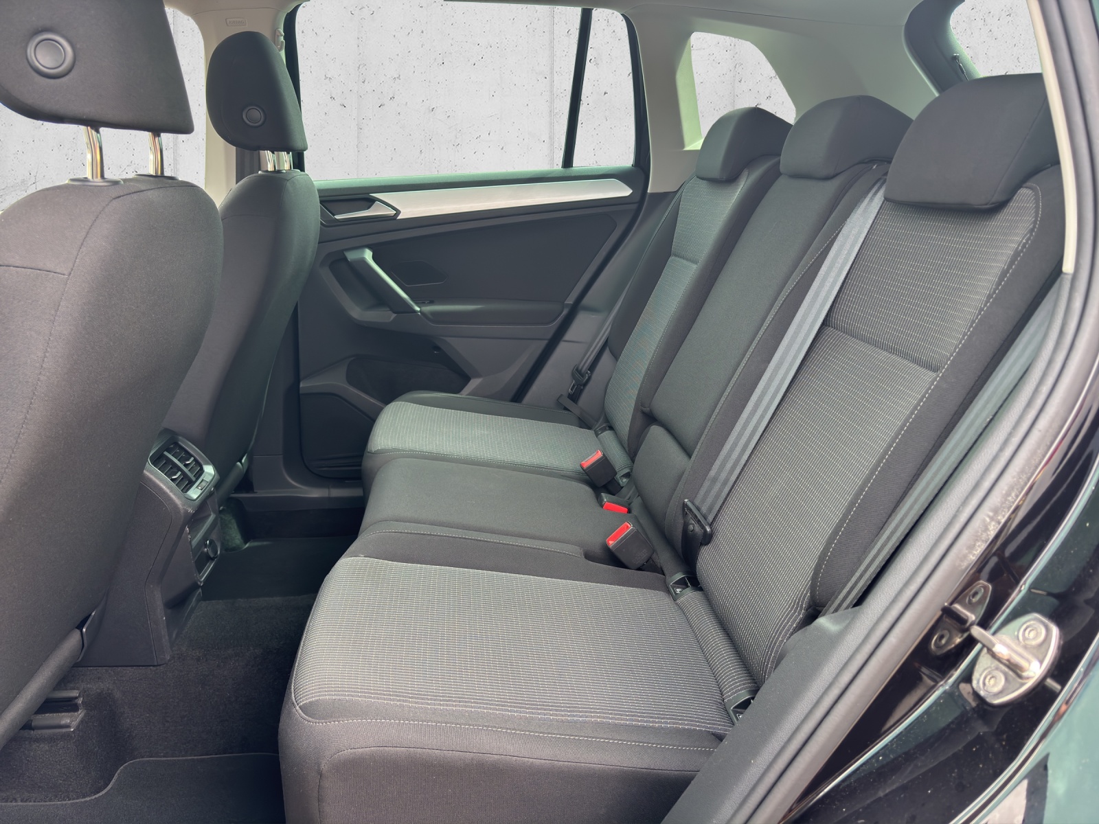 VW Tiguan 1.5TSI Evo Starter-image-11
