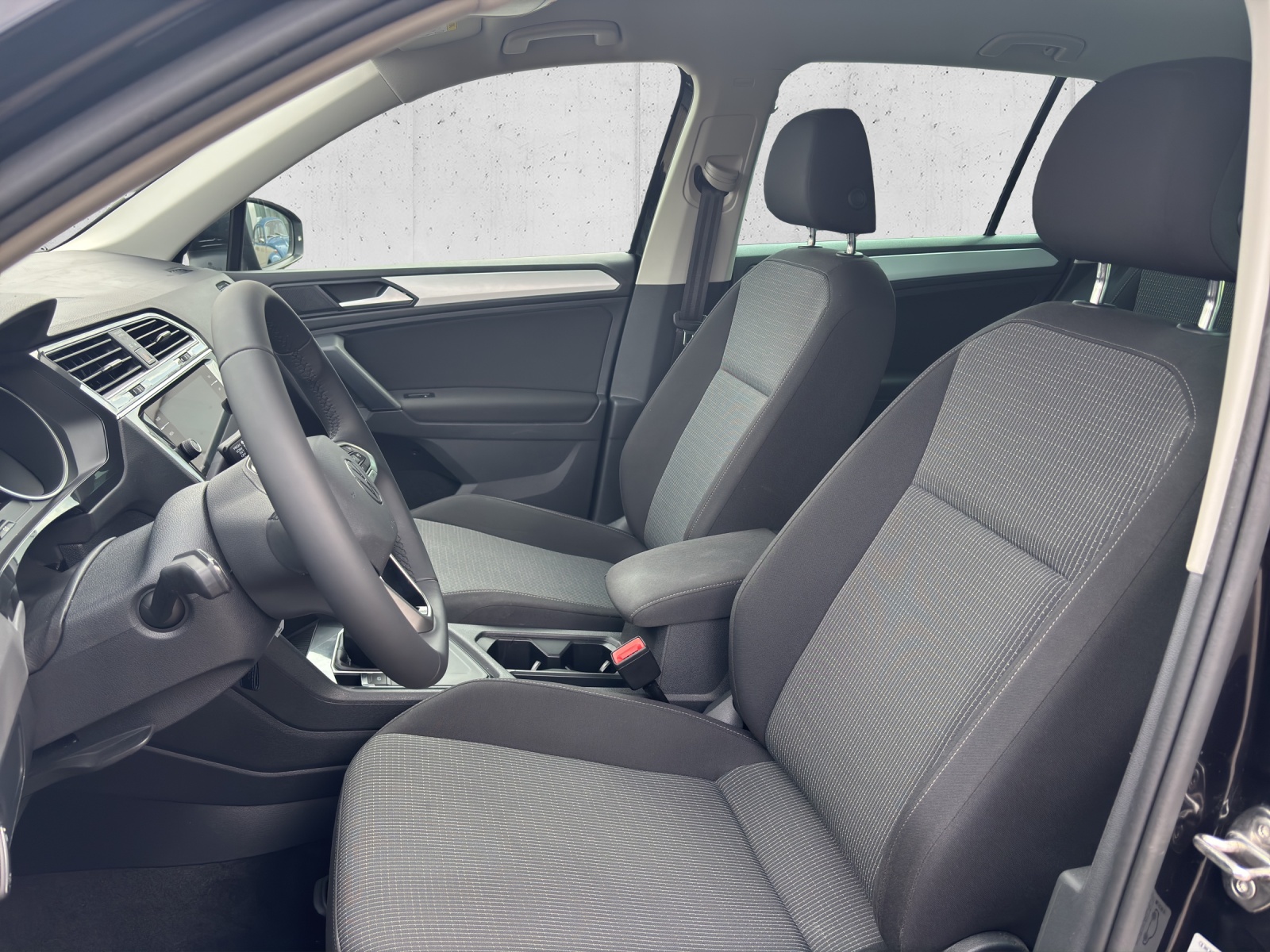 VW Tiguan 1.5TSI Evo Starter-image-8
