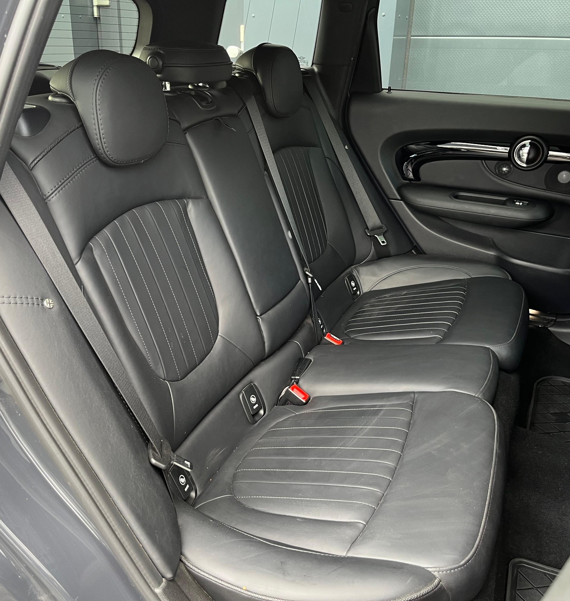 MINI Clubman Cooper S ALL4 Steptronic-image-12