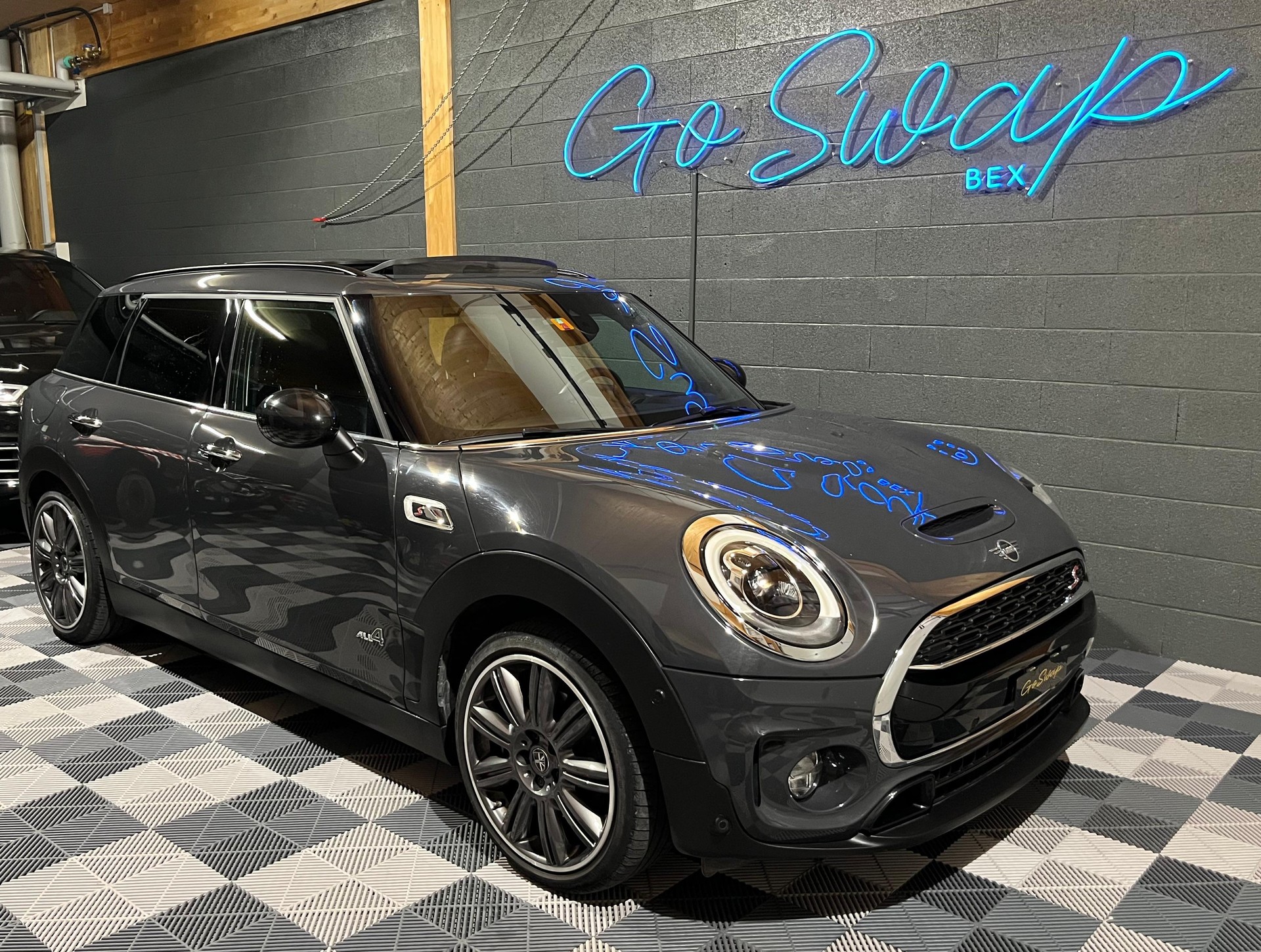 MINI Clubman Cooper S ALL4 Steptronic-image-0