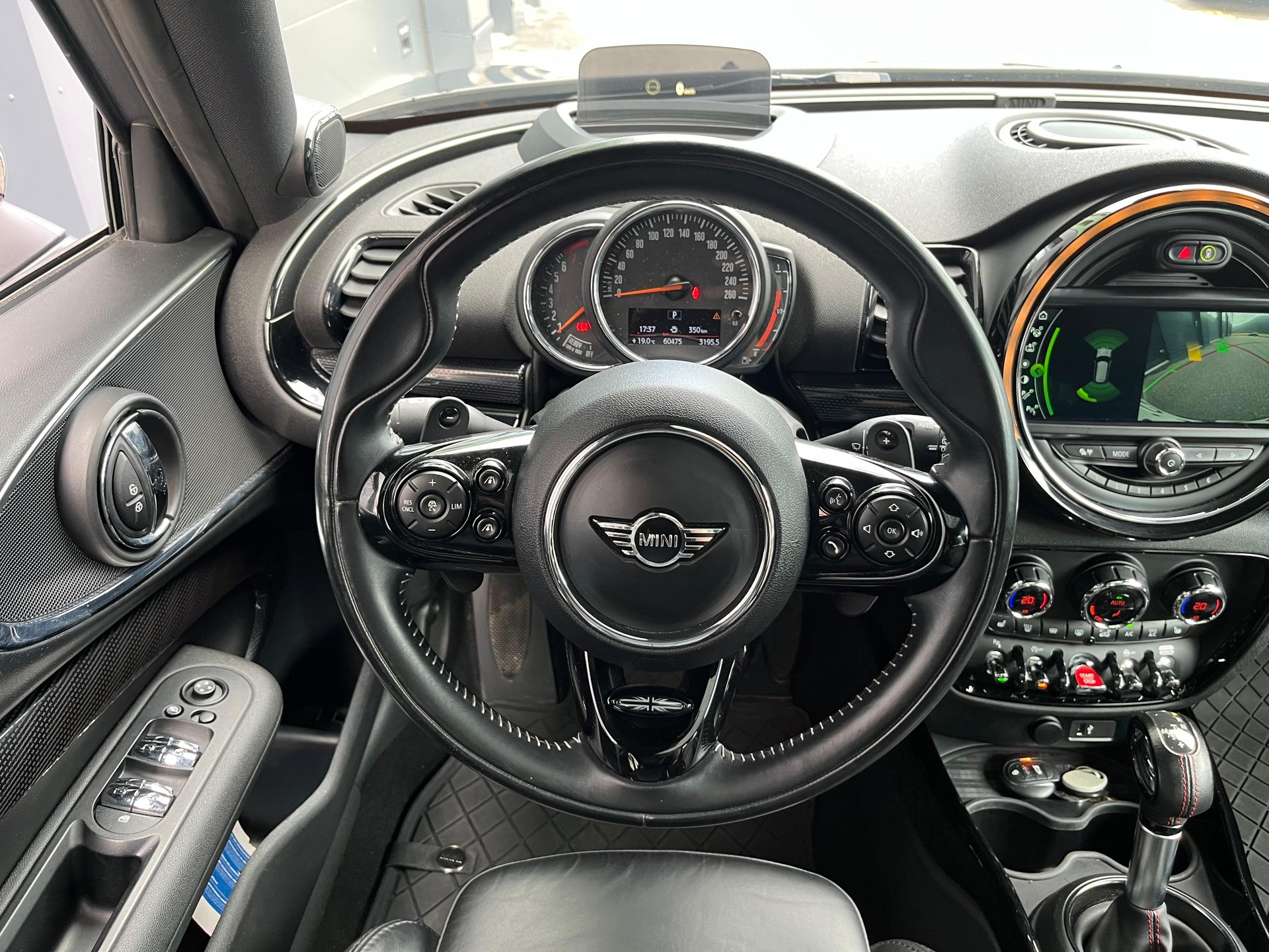 MINI Clubman Cooper S ALL4 Steptronic-image-14