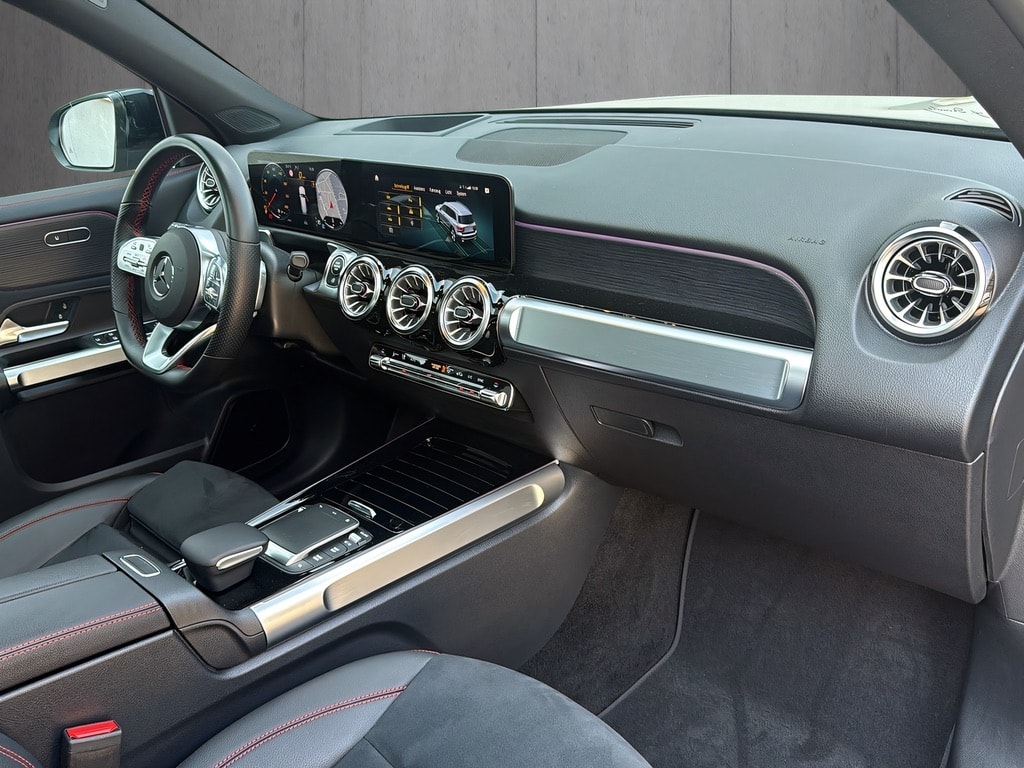 MERCEDES-BENZ GLB 250 4Matic AMG Line 8G-Tronic*CH Auslieferung* Panorama-Dach, MB Werksgarantie-Gratisservice*-image-8