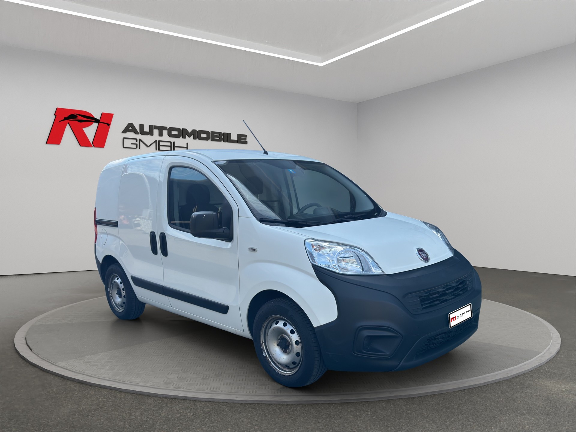 FIAT Fiorino 1.4 8V Swiss-image-9