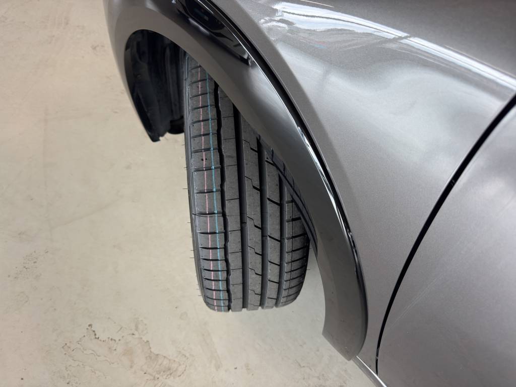 PEUGEOT 208 1.2 PureTech GT EAT8 //Pack drive assist plus/Sièges AV chauffants/Carplay/Caméra Recul-image-14