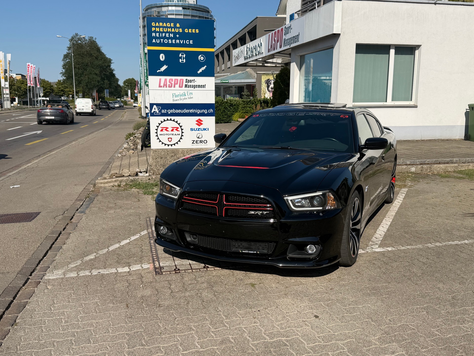 DODGE Charger-image-0
