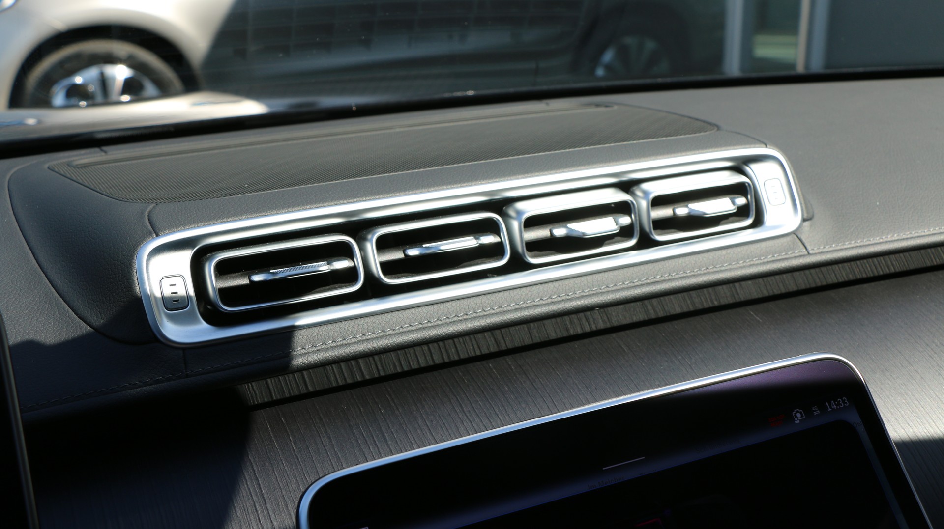 MERCEDES-BENZ S 580 4Matic Lang AMG Line-image-17