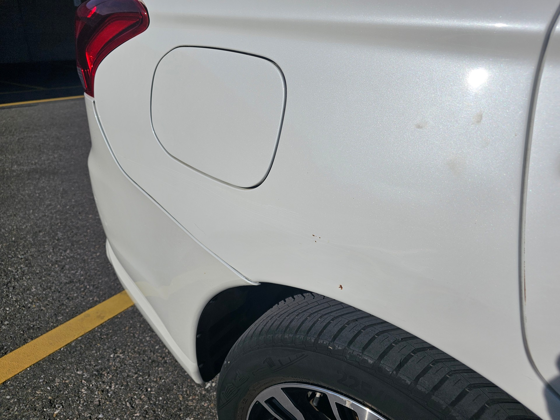 MITSUBISHI 2.0 PHEV Style-image-13