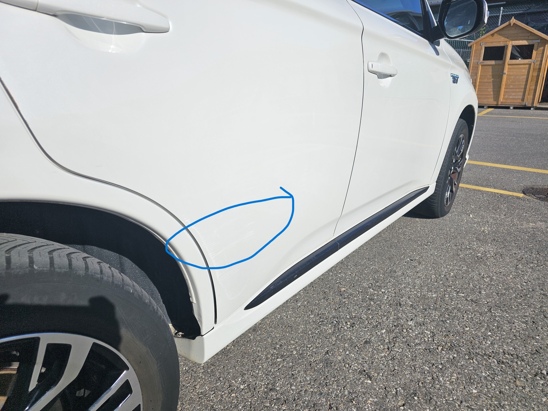 MITSUBISHI 2.0 PHEV Style-image-12