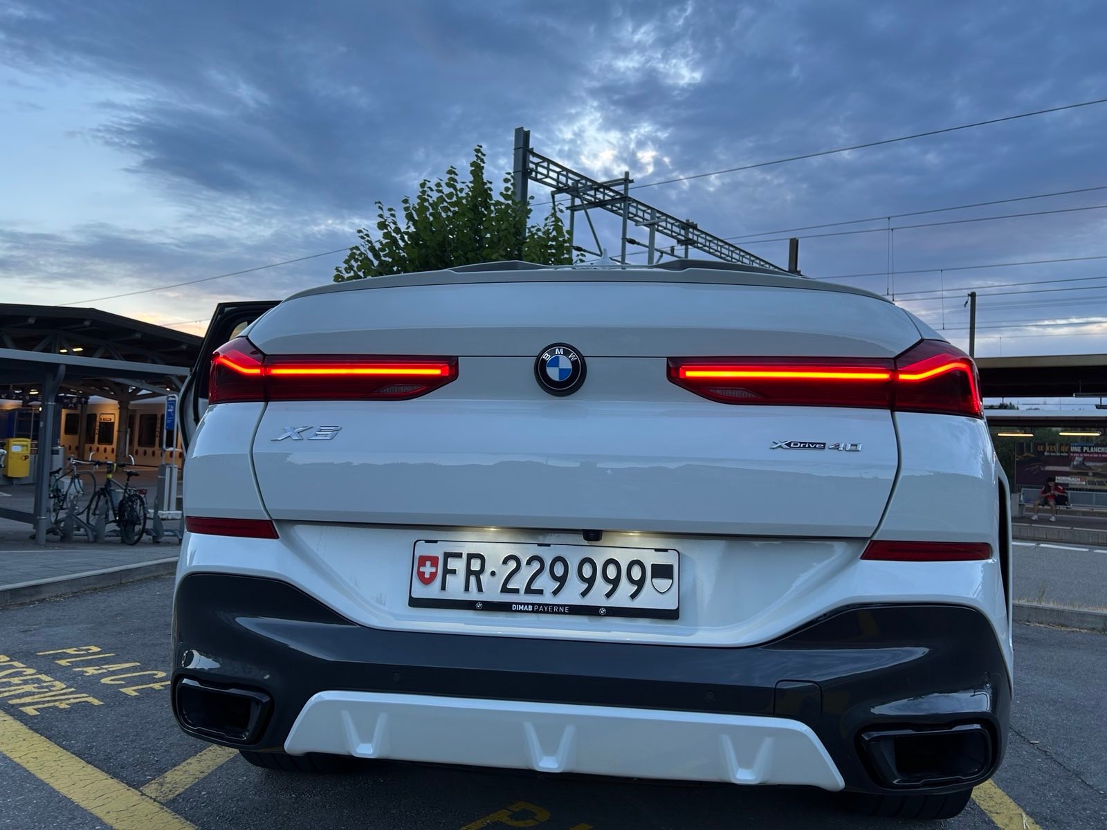 BMW 40d xDrive-image-4