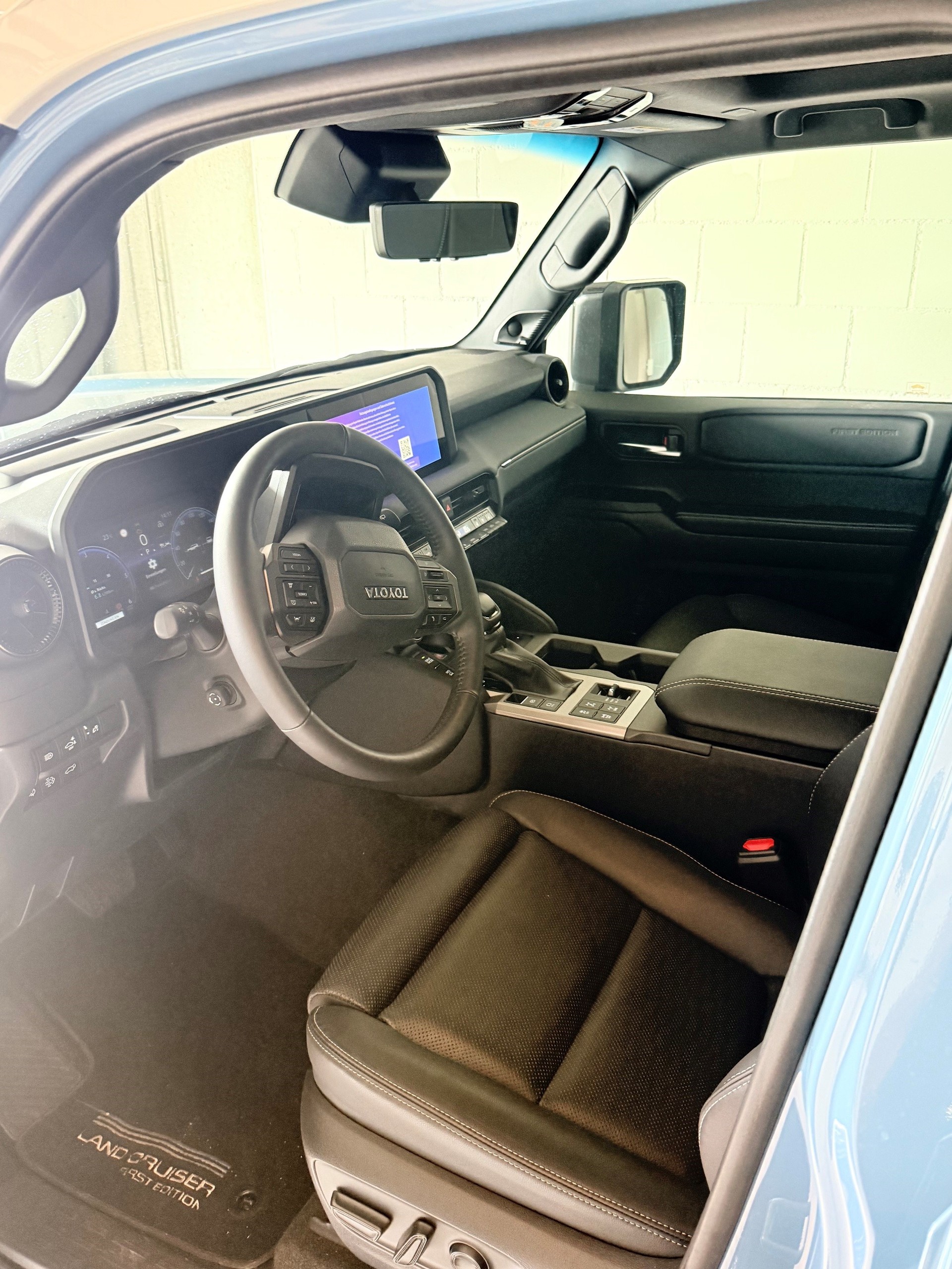 TOYOTA 2.8 D 230 First Edition-image-1