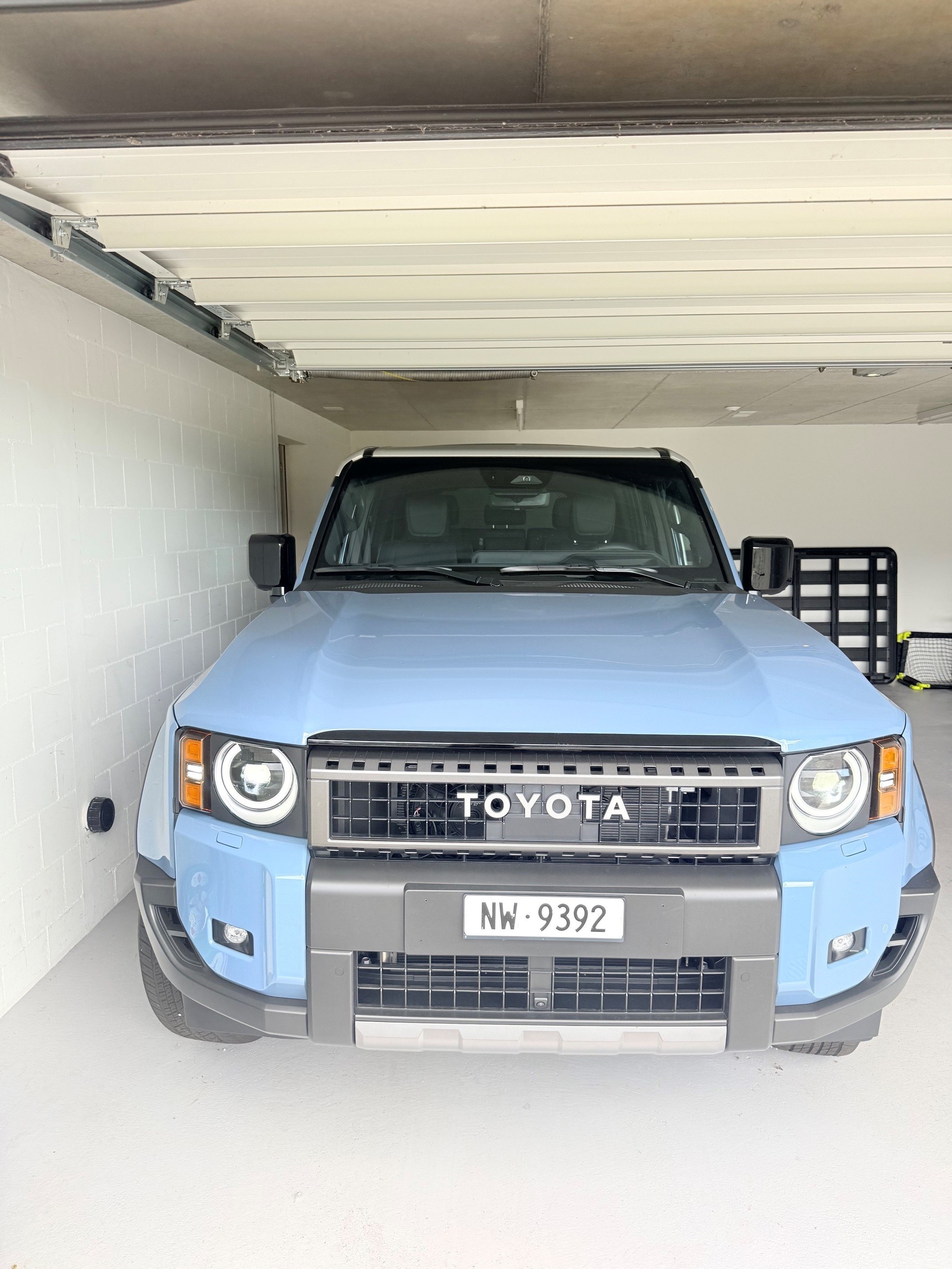 TOYOTA 2.8 D 230 First Edition-image-3