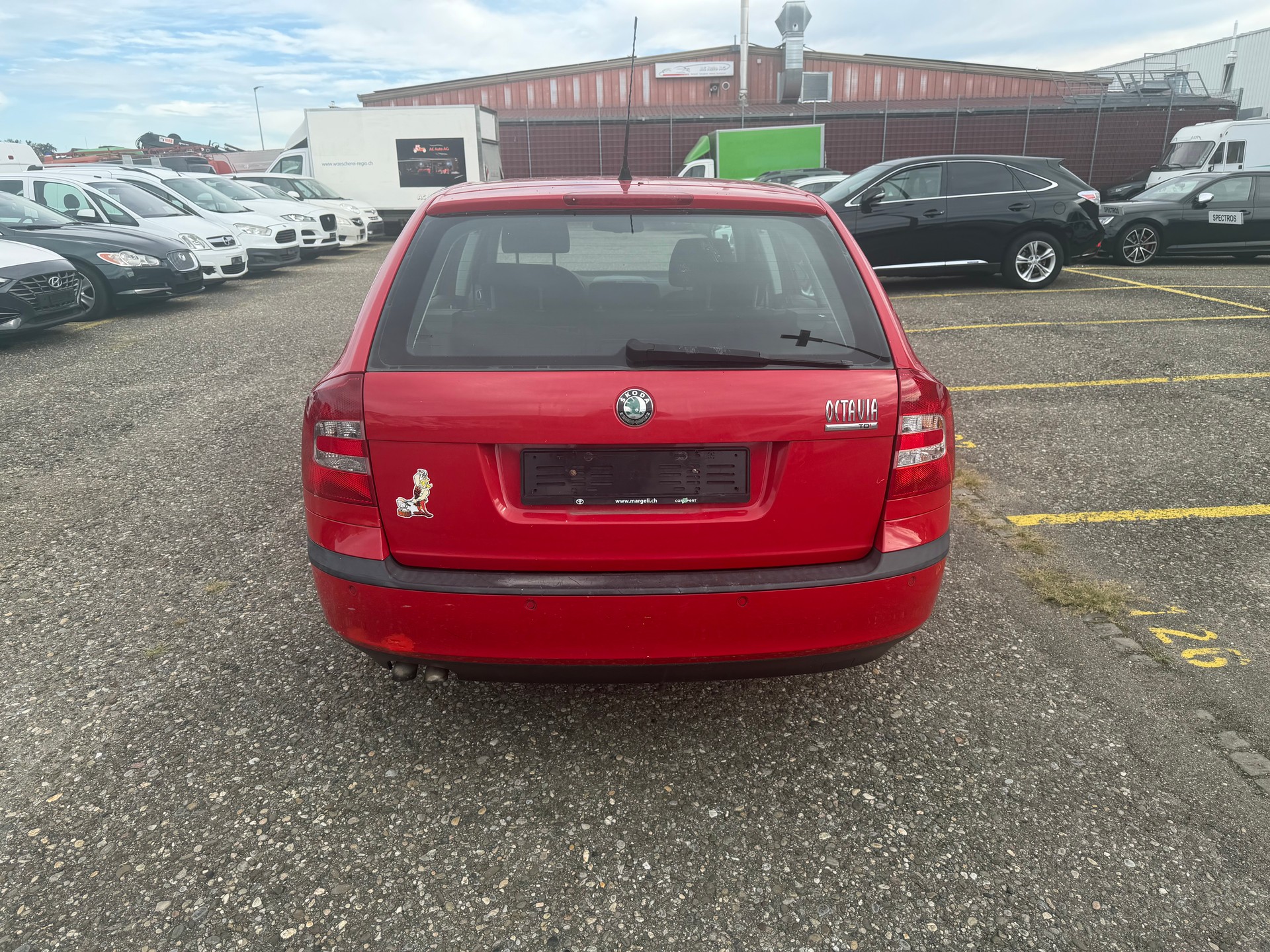 SKODA Octavia 2.0 TDI Elegance-image-3