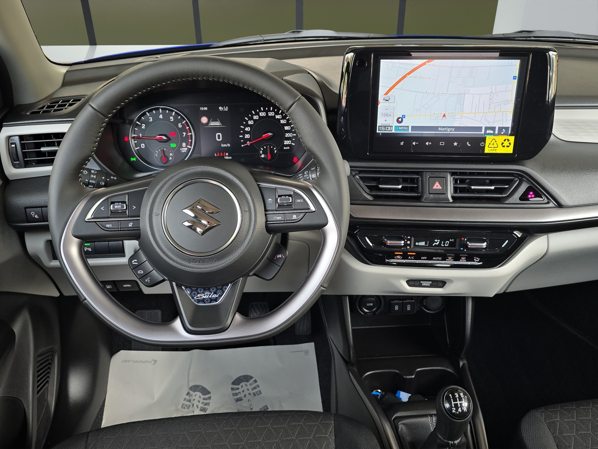 SUZUKI Swift 1.2 Piz Sulai Top Hybrid 4x4-image-8