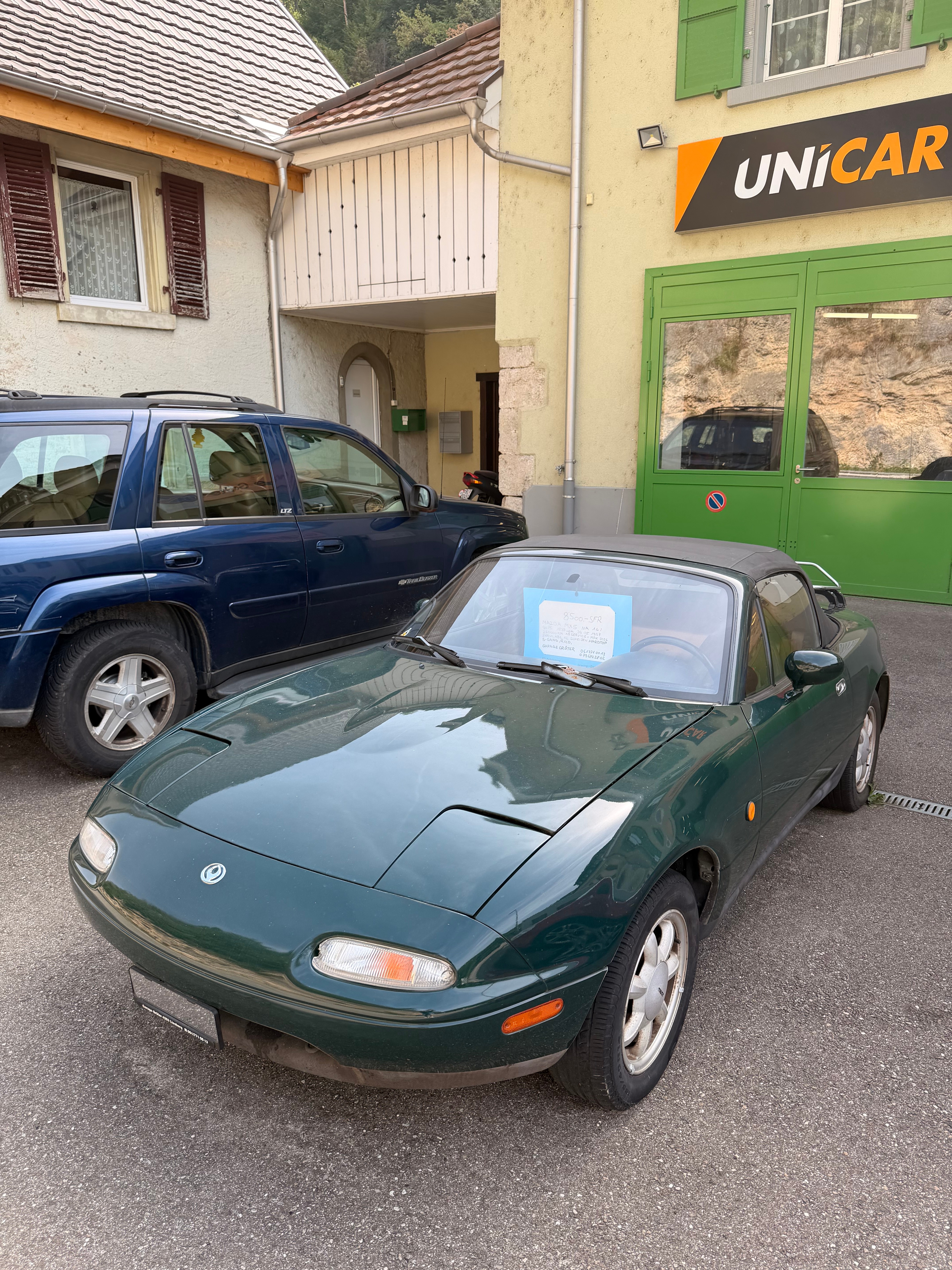 Car photo