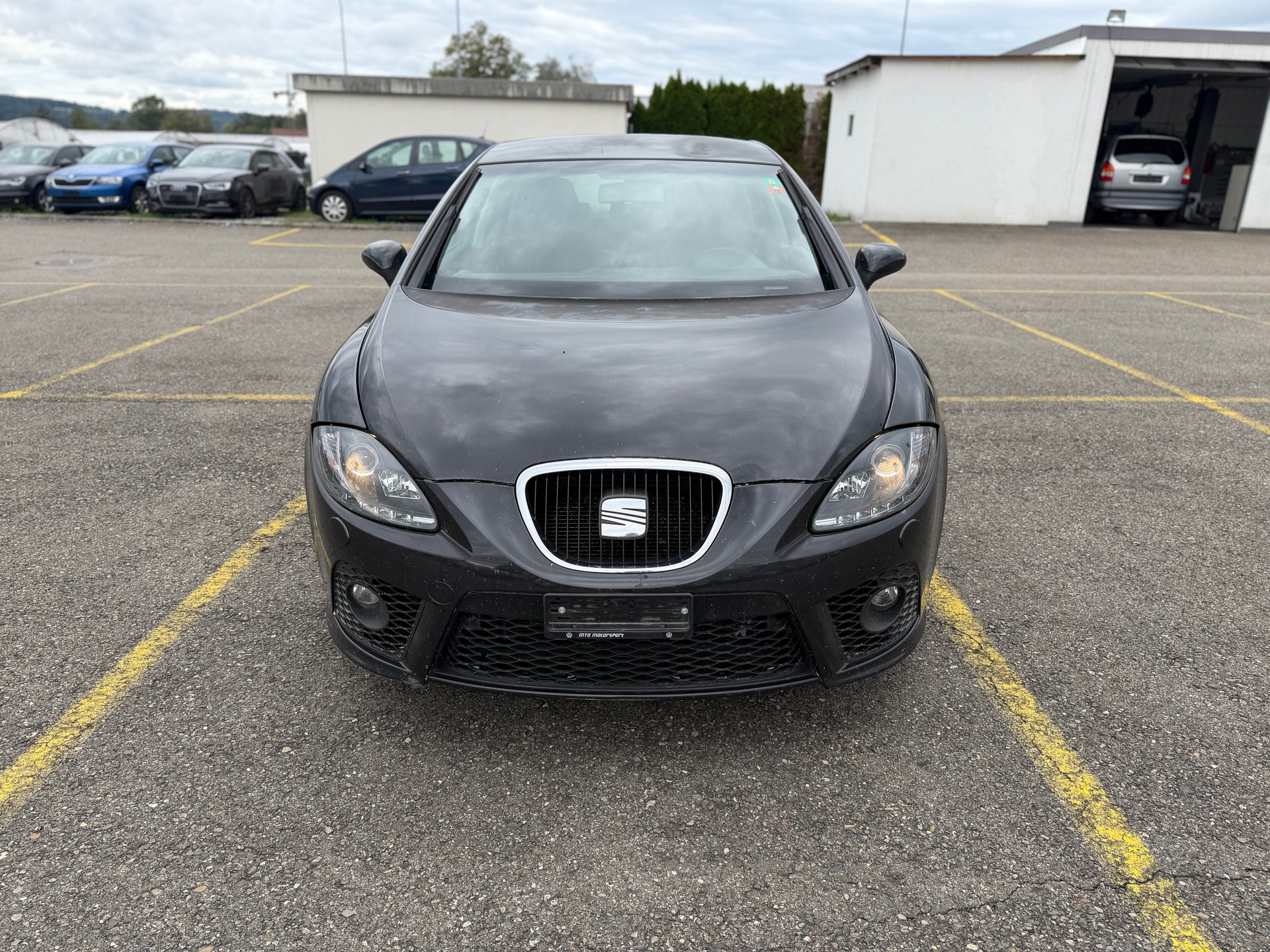 SEAT Leon 2.0 TDI Stylance-image-1