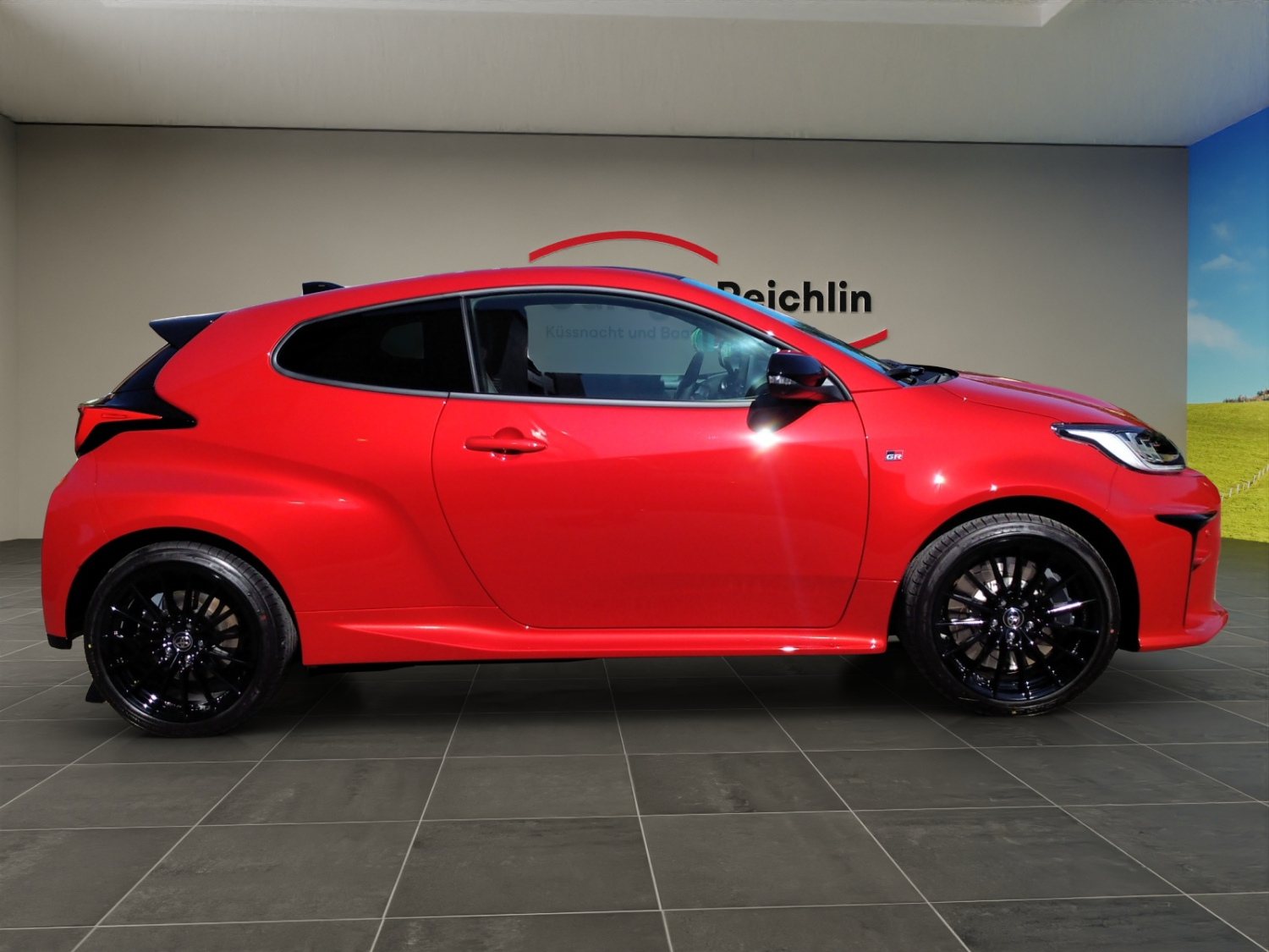 TOYOTA GR Yaris 1.6 Turbo Sport 4x4-image-5