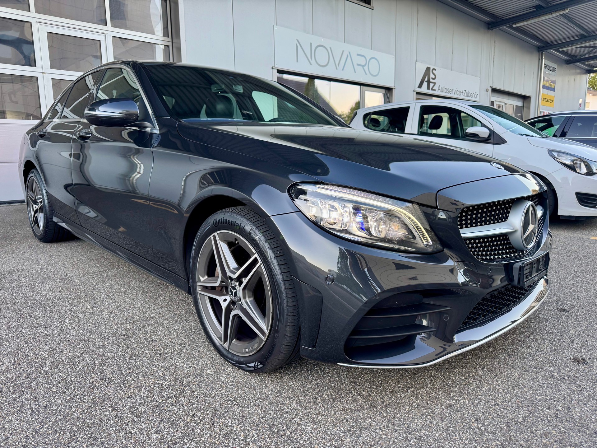 MERCEDES-BENZ C 220 d AMG Line 4Matic 9G-Tronic ** ab MFK **-image-0