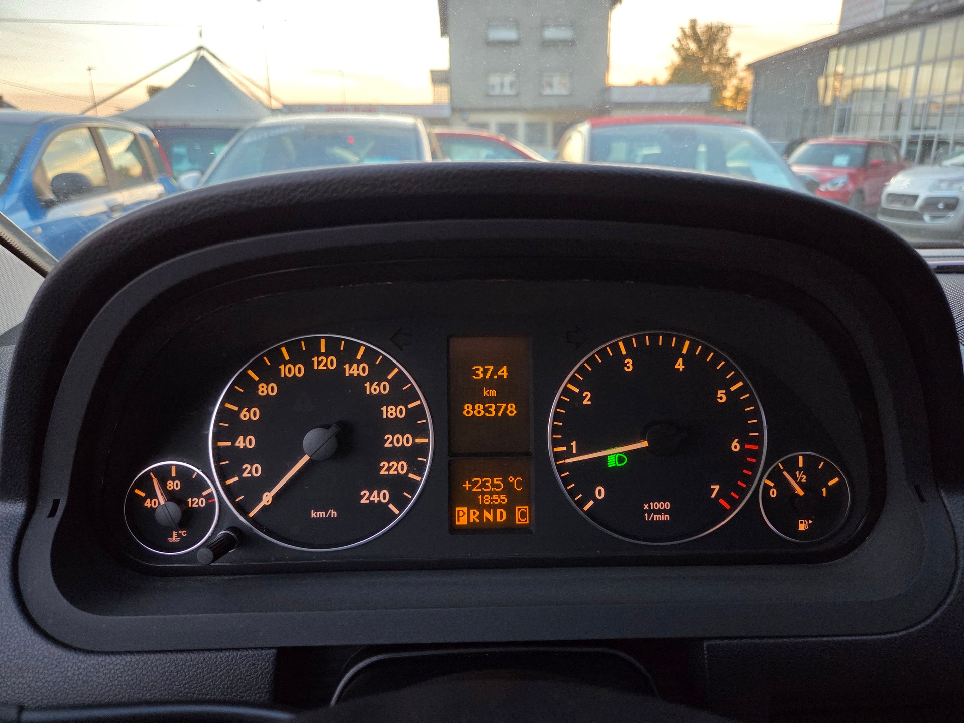 MERCEDES-BENZ A 180 (170) Avantgarde Autotronic-image-17
