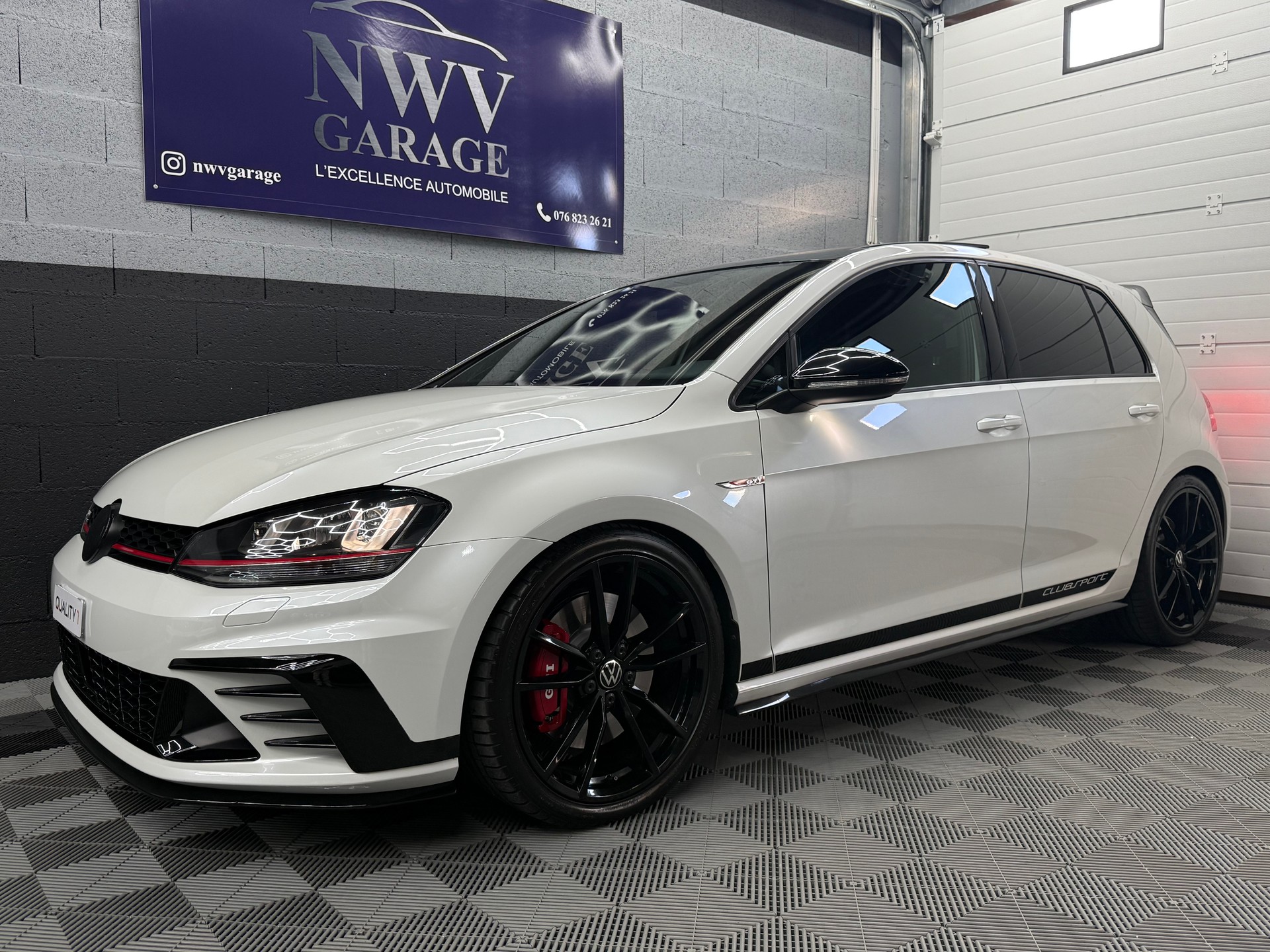 VW Golf 2.0 TSI GTI Clubsport DSG-image-0