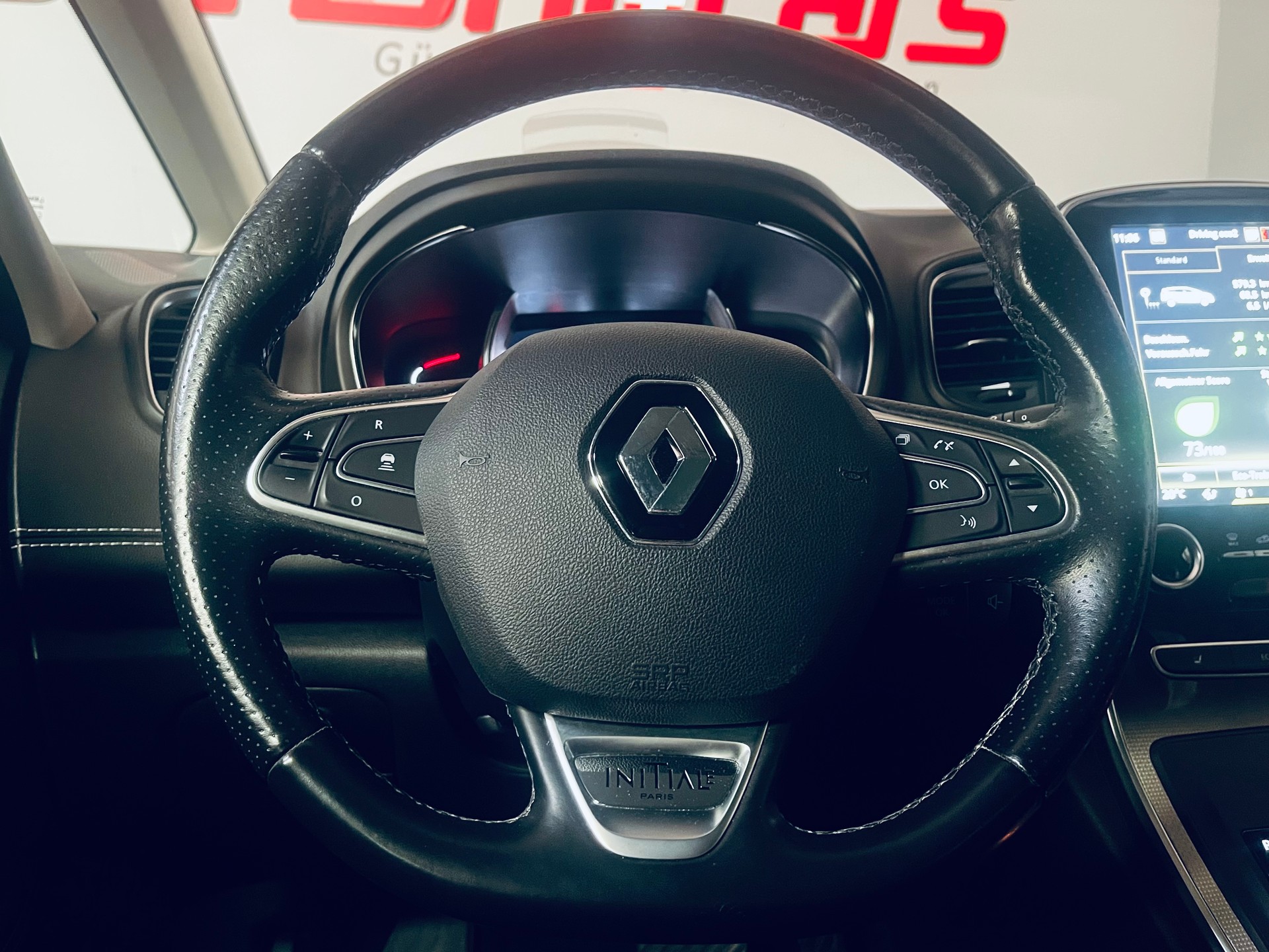 RENAULT Grand Scénic 1.3 16V Turbo Initiale Paris EDC-image-18