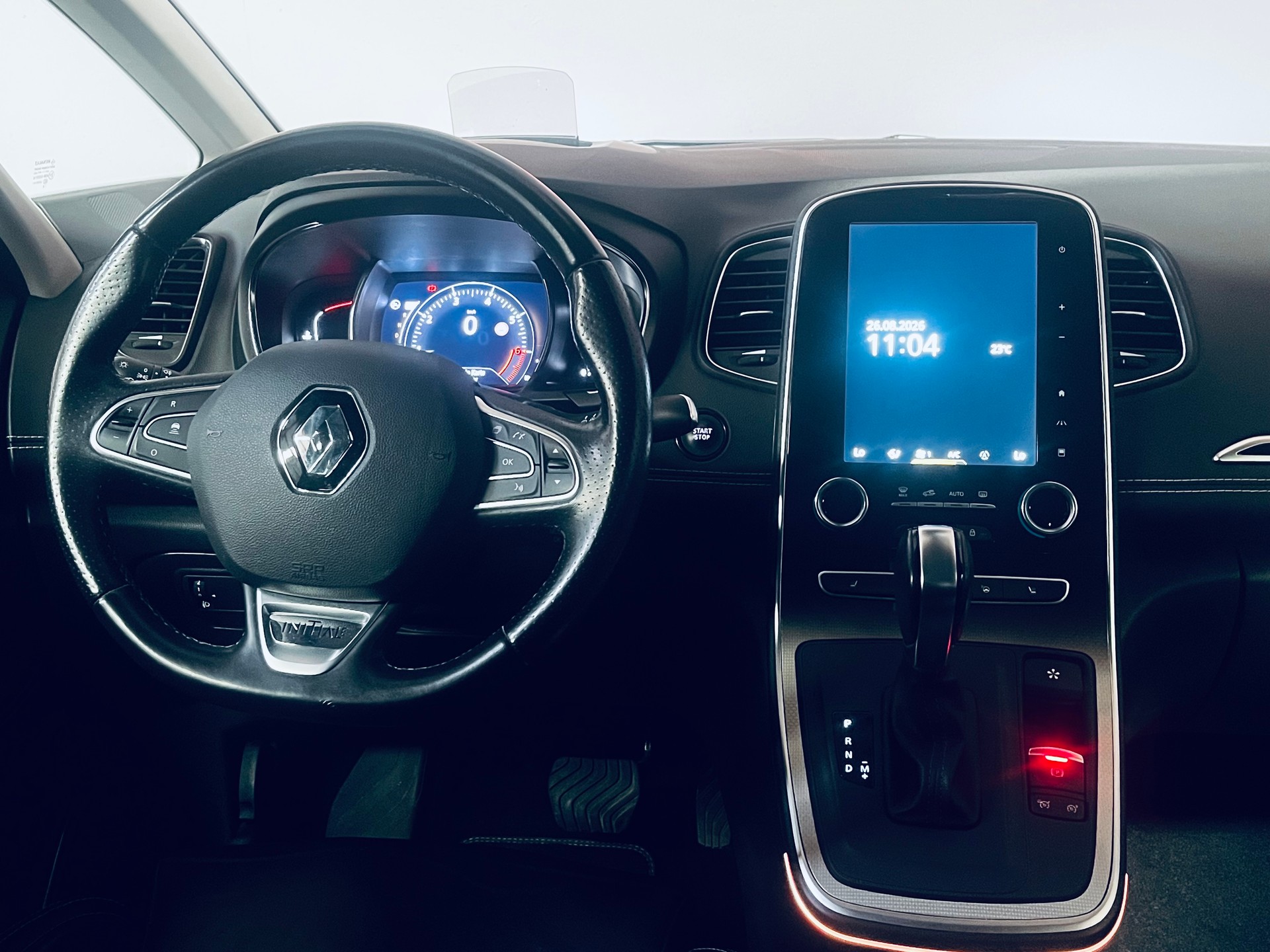 RENAULT Grand Scénic 1.3 16V Turbo Initiale Paris EDC-image-16
