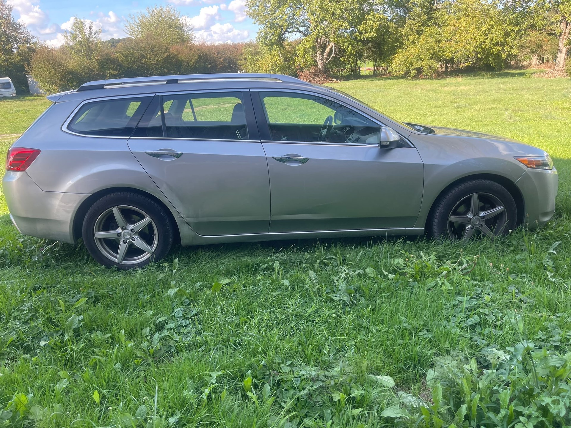 HONDA Accord Tourer 2.0i 16V Executive Automatic-image-6
