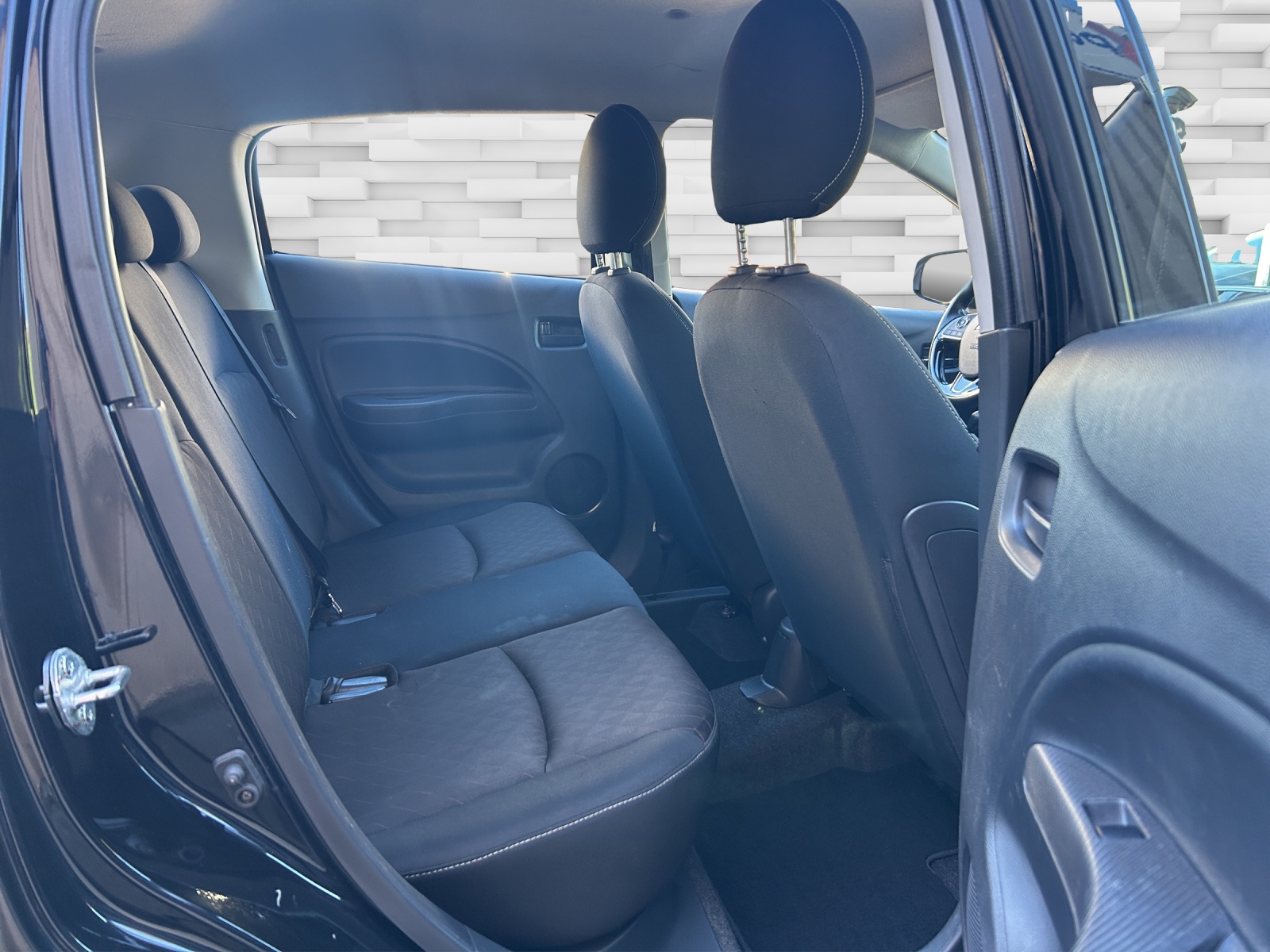 MITSUBISHI Space Star 1.2 CVT Invite-image-9