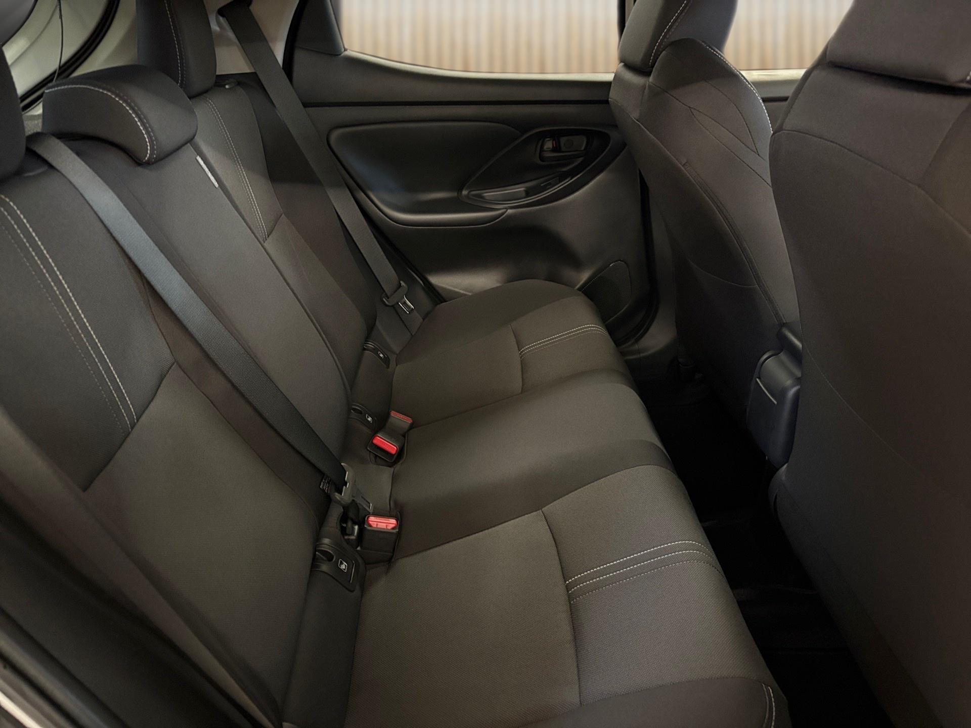 TOYOTA Yaris 1.5 Trend e-CVT-image-14