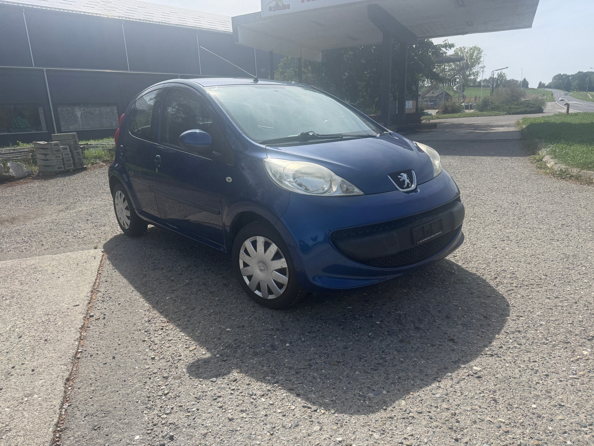 PEUGEOT 107 1.0 City Move-image-1