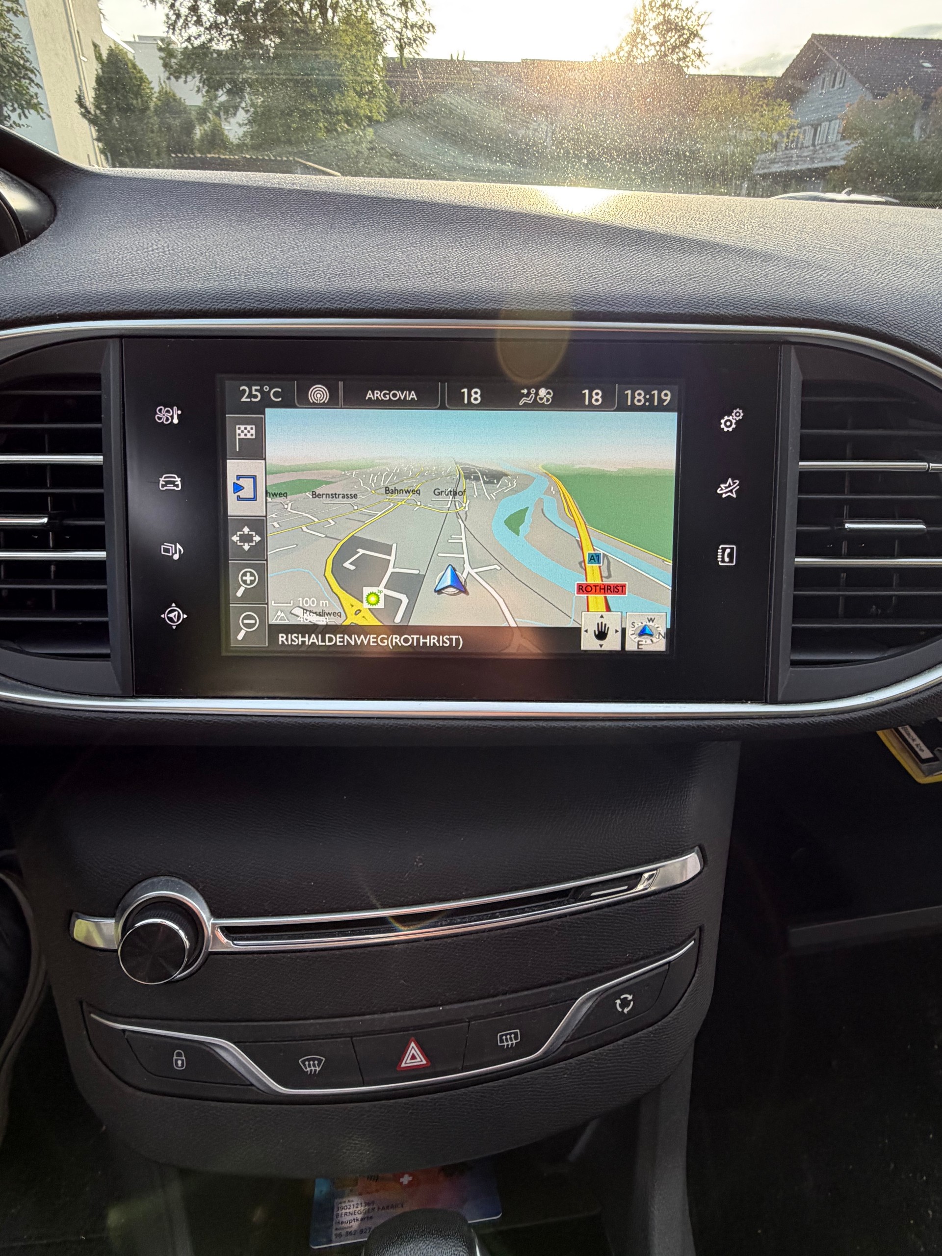 PEUGEOT 1.2 PureTech 130 Style S/S-image-5