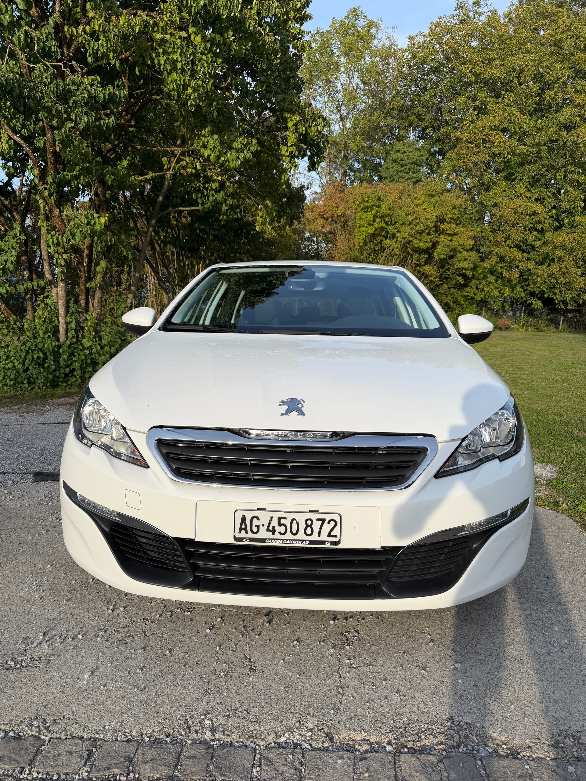 PEUGEOT 1.2 PureTech 130 Style S/S-image-1