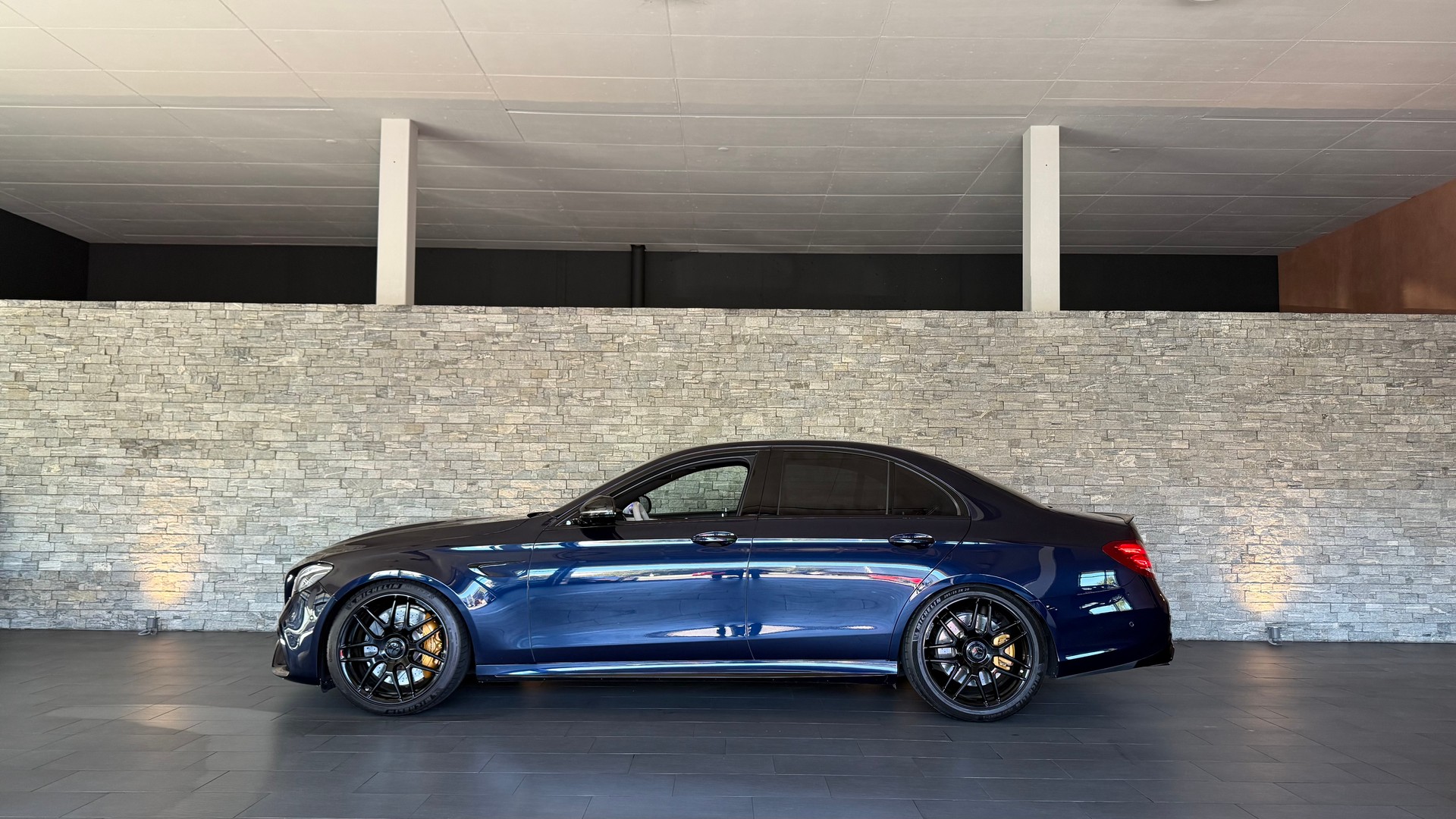 MERCEDES-BENZ E 63 AMG S 4Matic Speedshift MCT-image-0