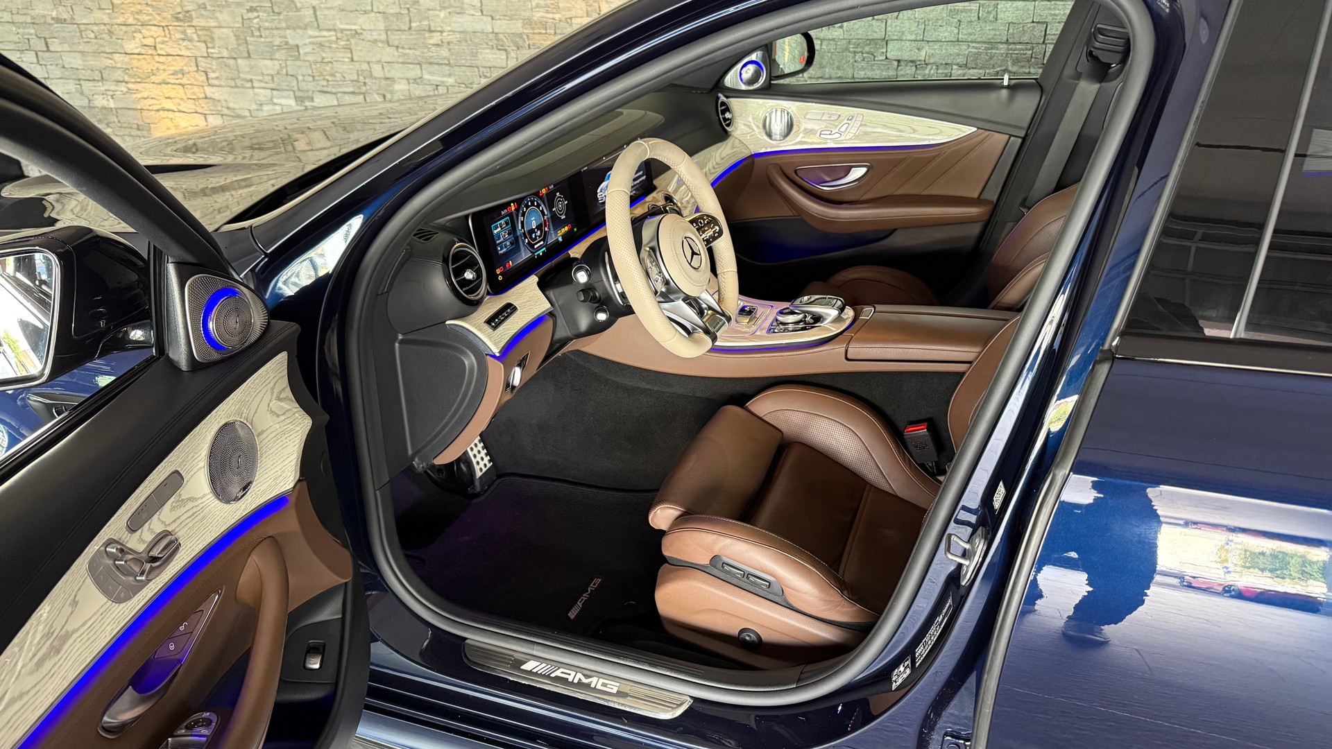 MERCEDES-BENZ E 63 AMG S 4Matic Speedshift MCT-image-10