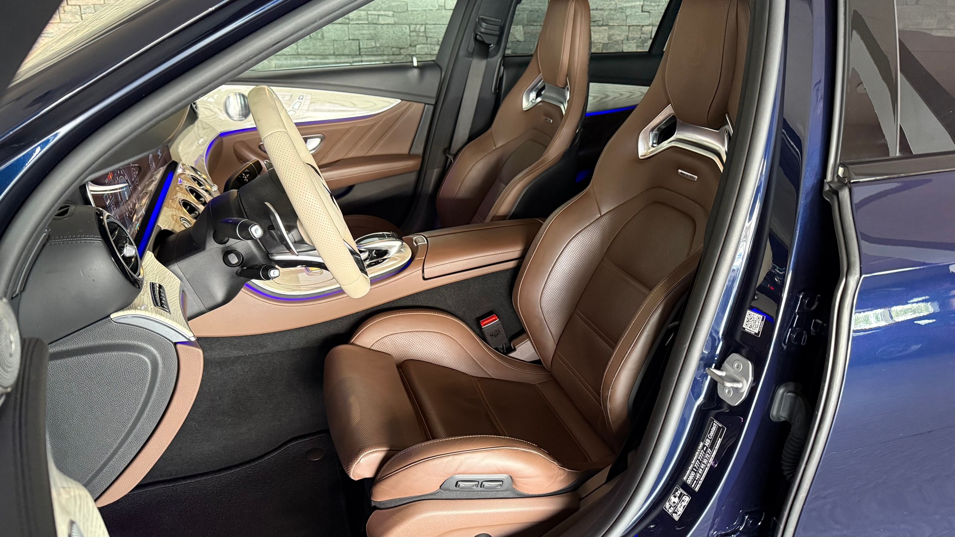 MERCEDES-BENZ E 63 AMG S 4Matic Speedshift MCT-image-9